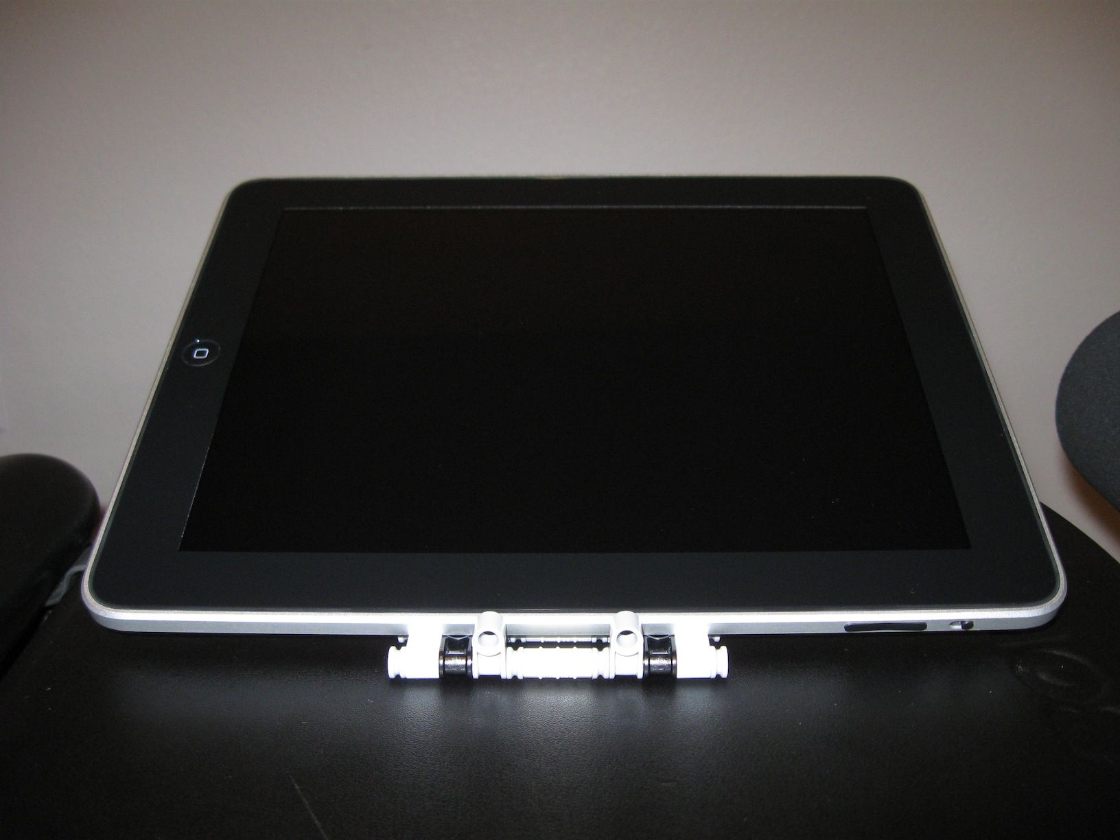 Portable LEGO IPad Stand 5 Steps Instructables