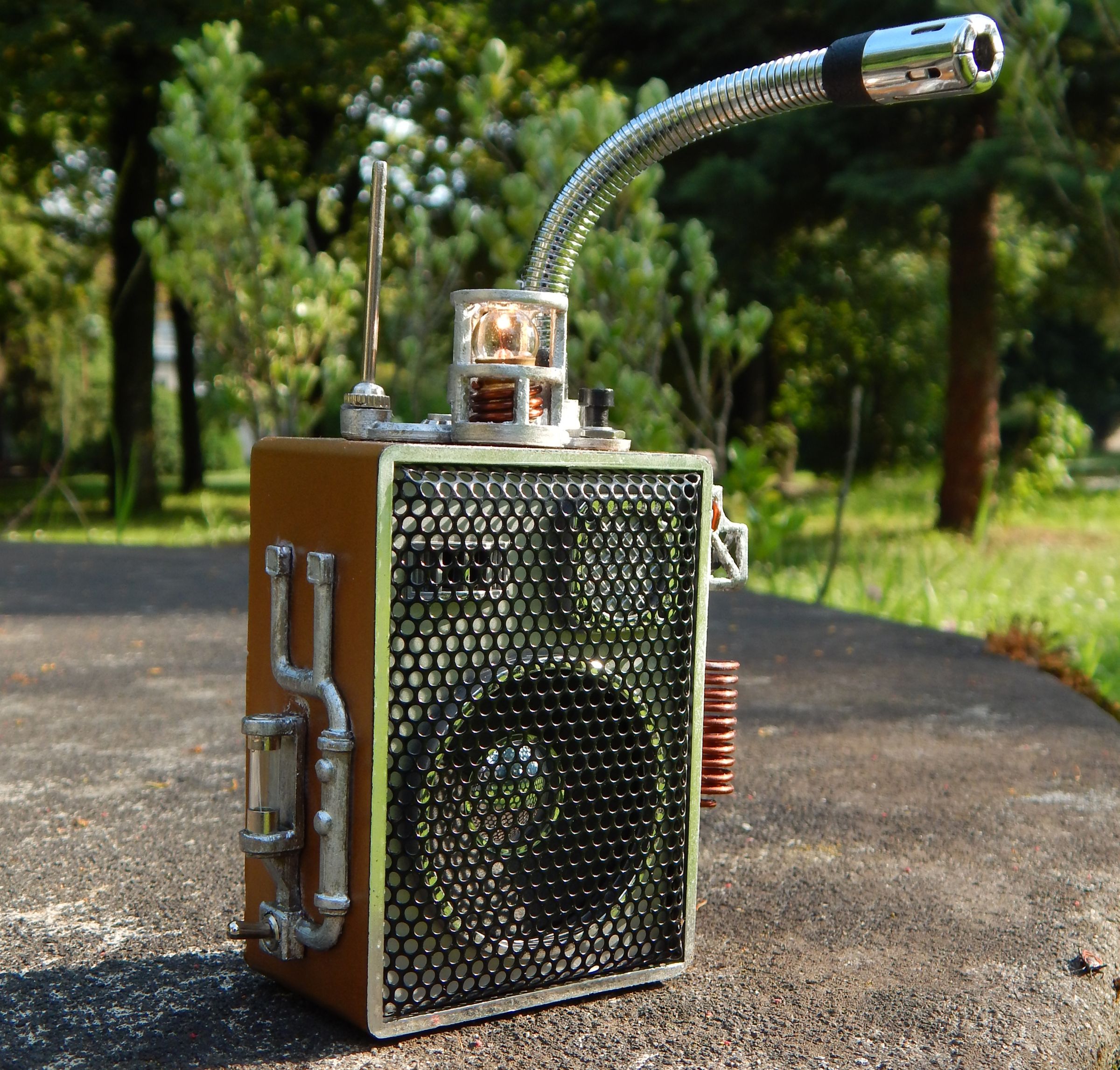 Voicetron Voice Recording Toy 40 Steps (with Pictures) Instructables