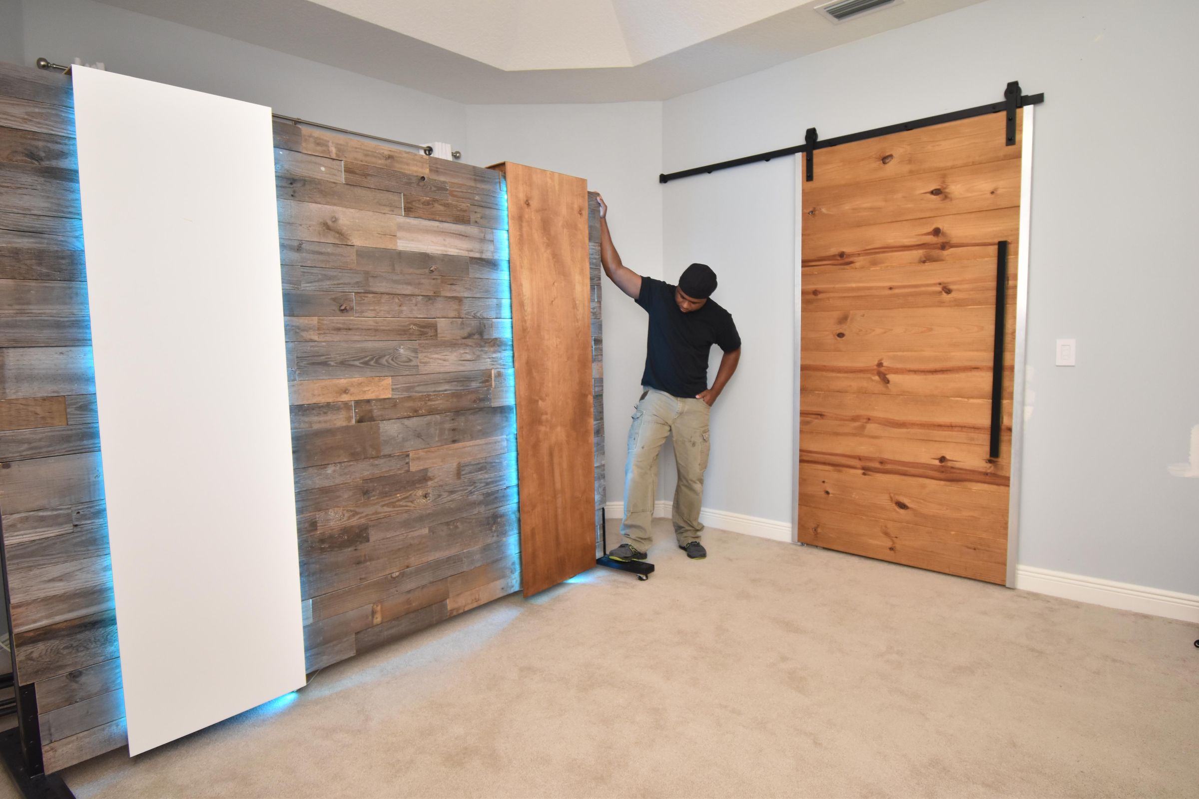 How to Build a Portable Pallet Wall 10 Steps (with Pictures