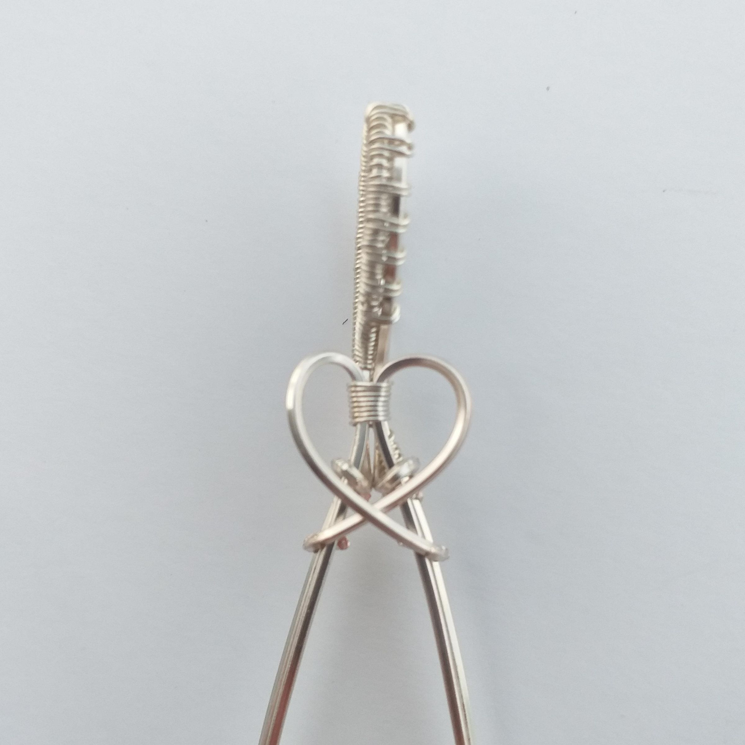 How to Wire Wrap Irregular Stones : 10 Steps (with Pictures ...