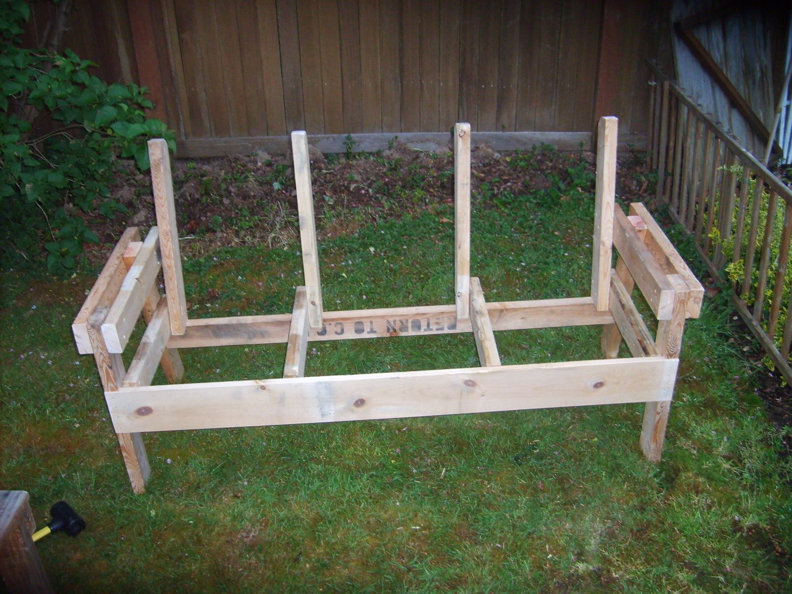 Reclaimed Wood Pallet Double Chair Bench 3 Steps (with Pictures