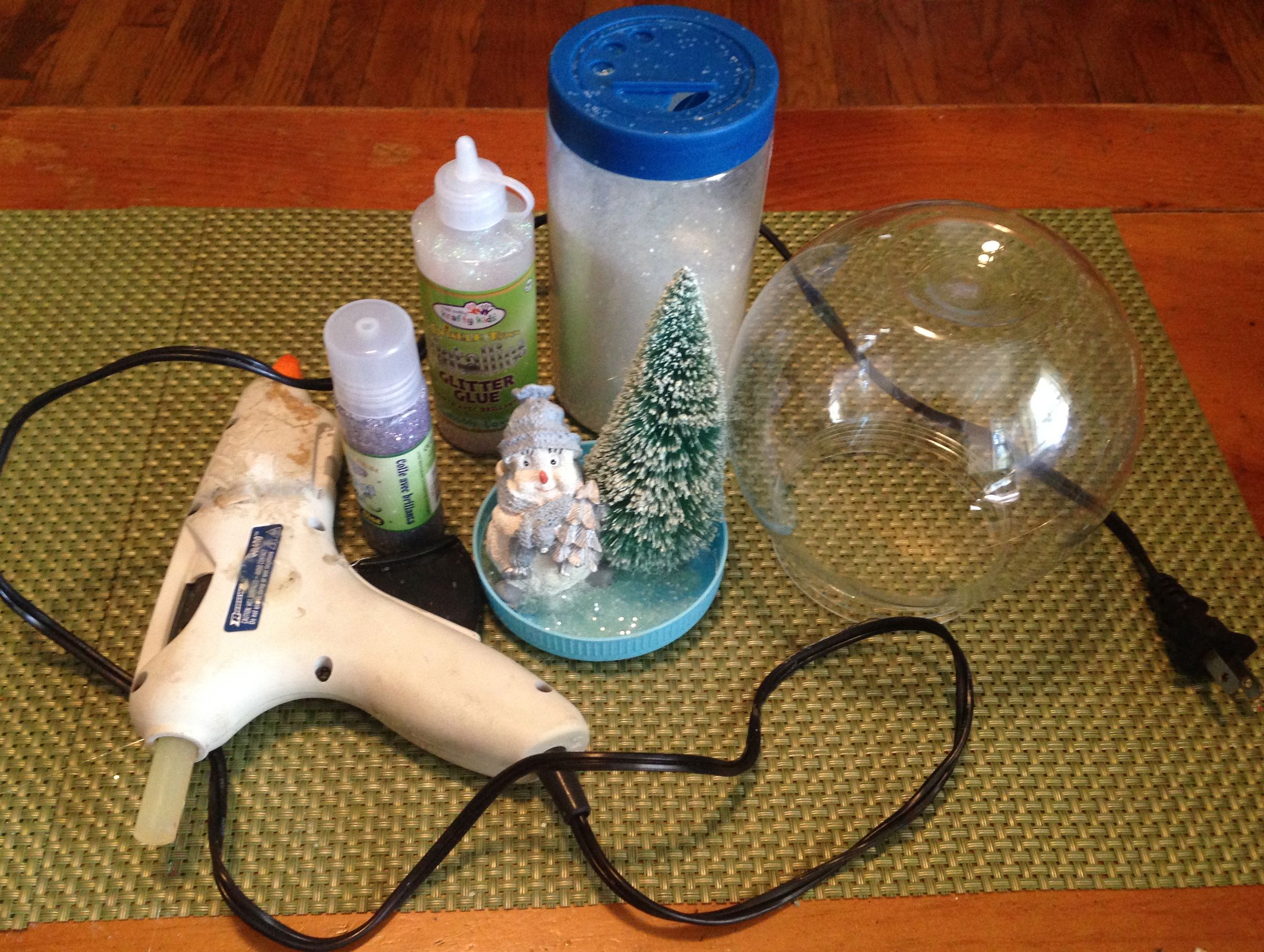 DIY Glitter Snow Globe 3 Steps Instructables
