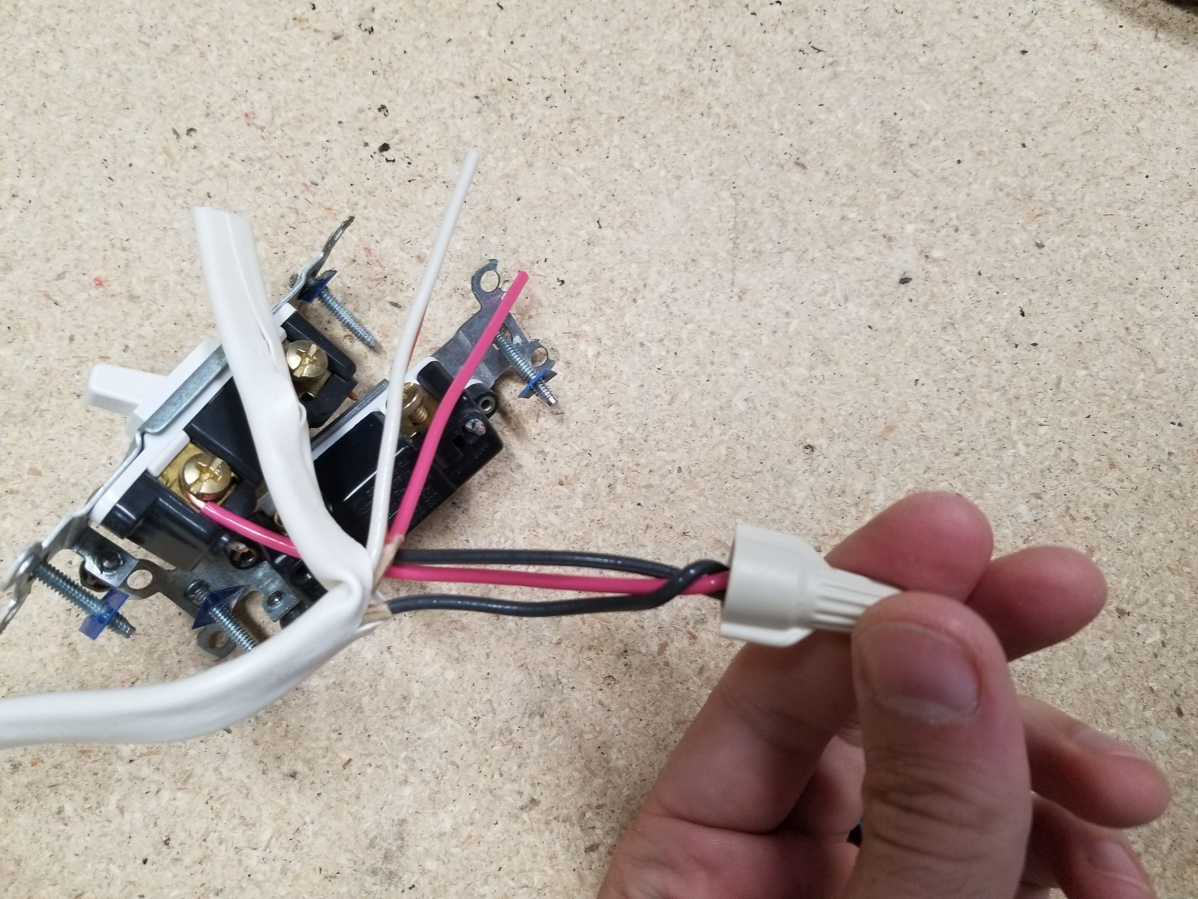 How to Make Electrical Pigtails 7 Steps (with Pictures) Instructables