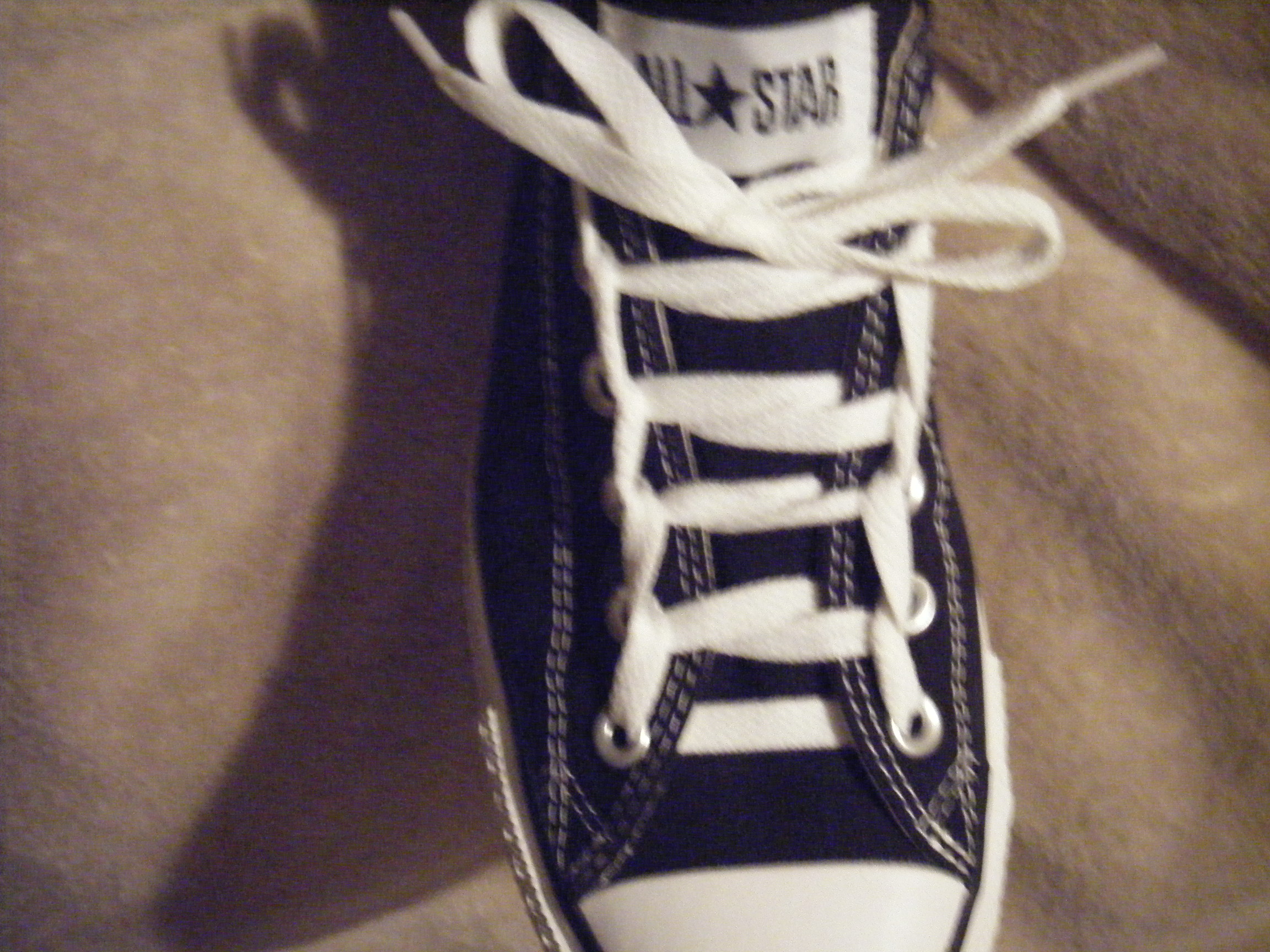 How to Ladder Lace Your Shoes 7 Steps Instructables