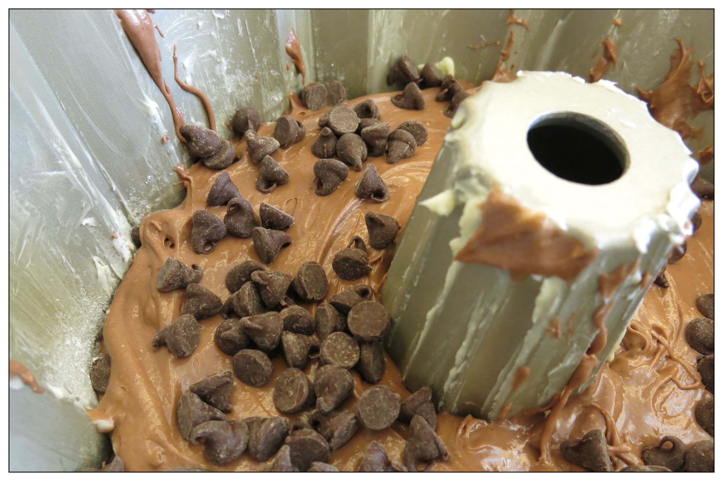 Chocolate Chip Pudding Bundt Cake 8 Steps (with Pictures) Instructables