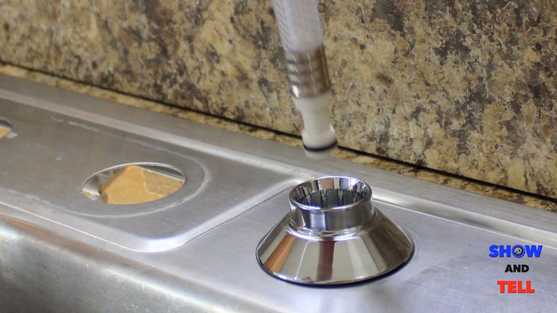 How to Replace a Kitchen Sink Faucet 20 Steps (with Pictures) Instructables