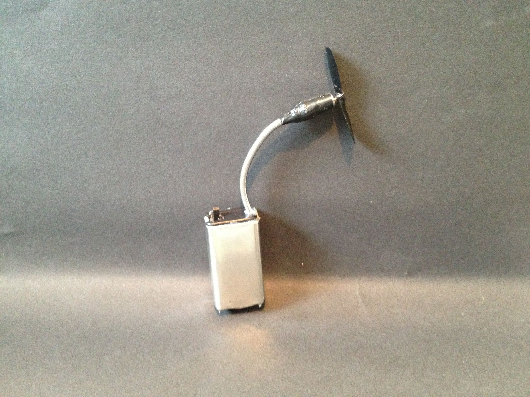 Powerful Mini Fan Whit Your 9v Battery Box 5 Steps Instructables