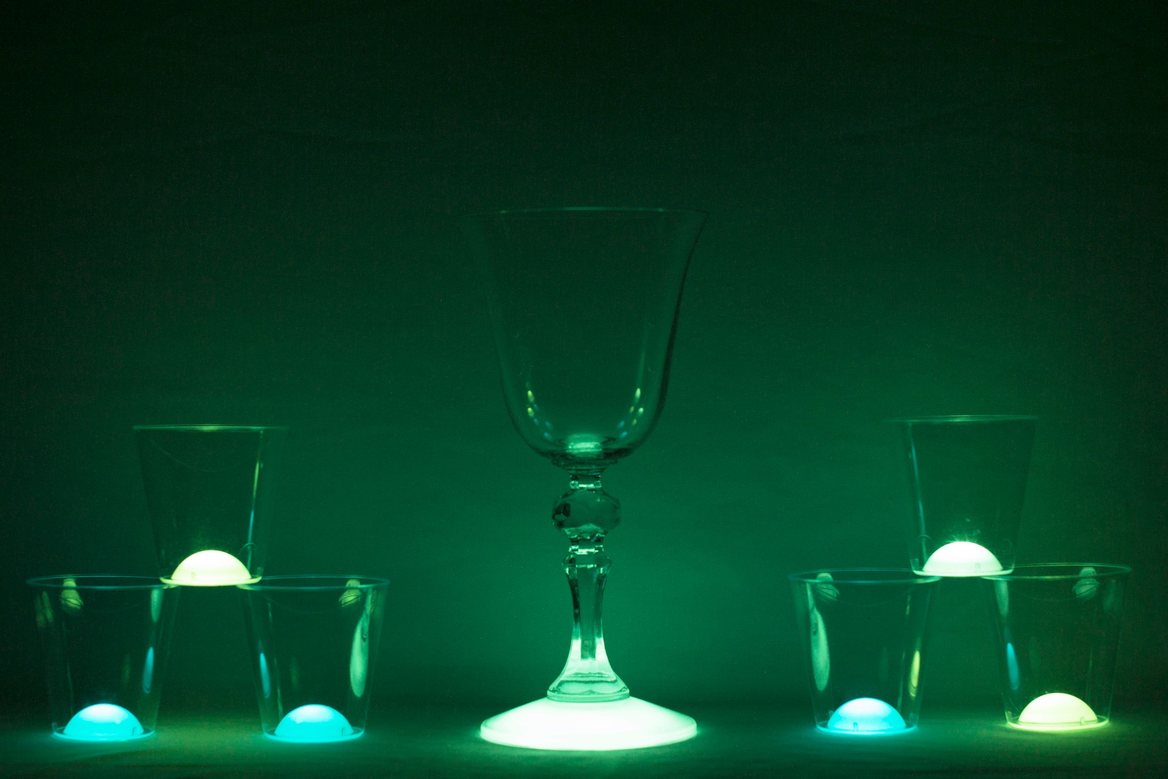 How to Make Glow in the Dark Glass 6 Steps (with Pictures