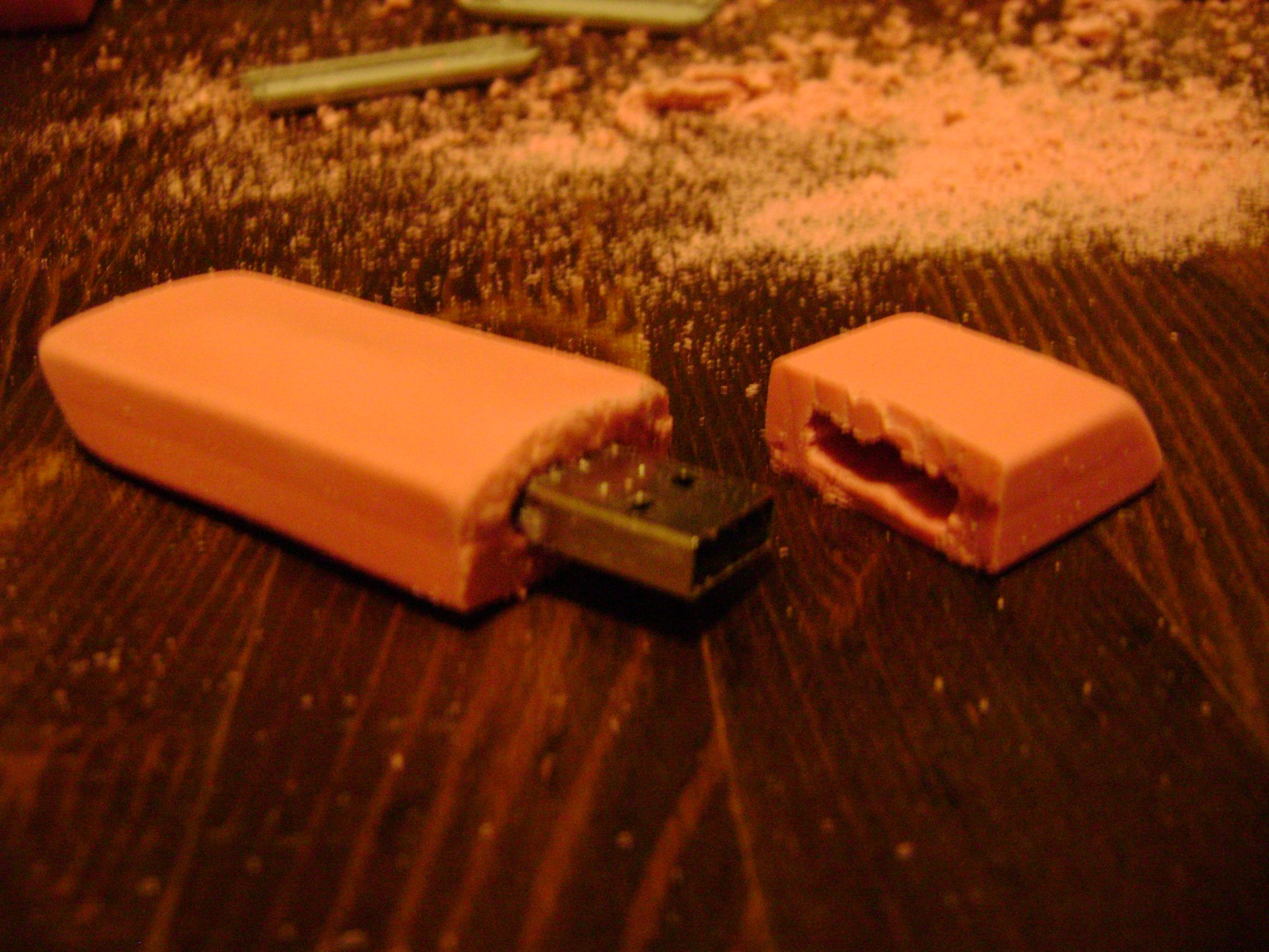 Pink Eraser Flash Drive 4 Steps Instructables