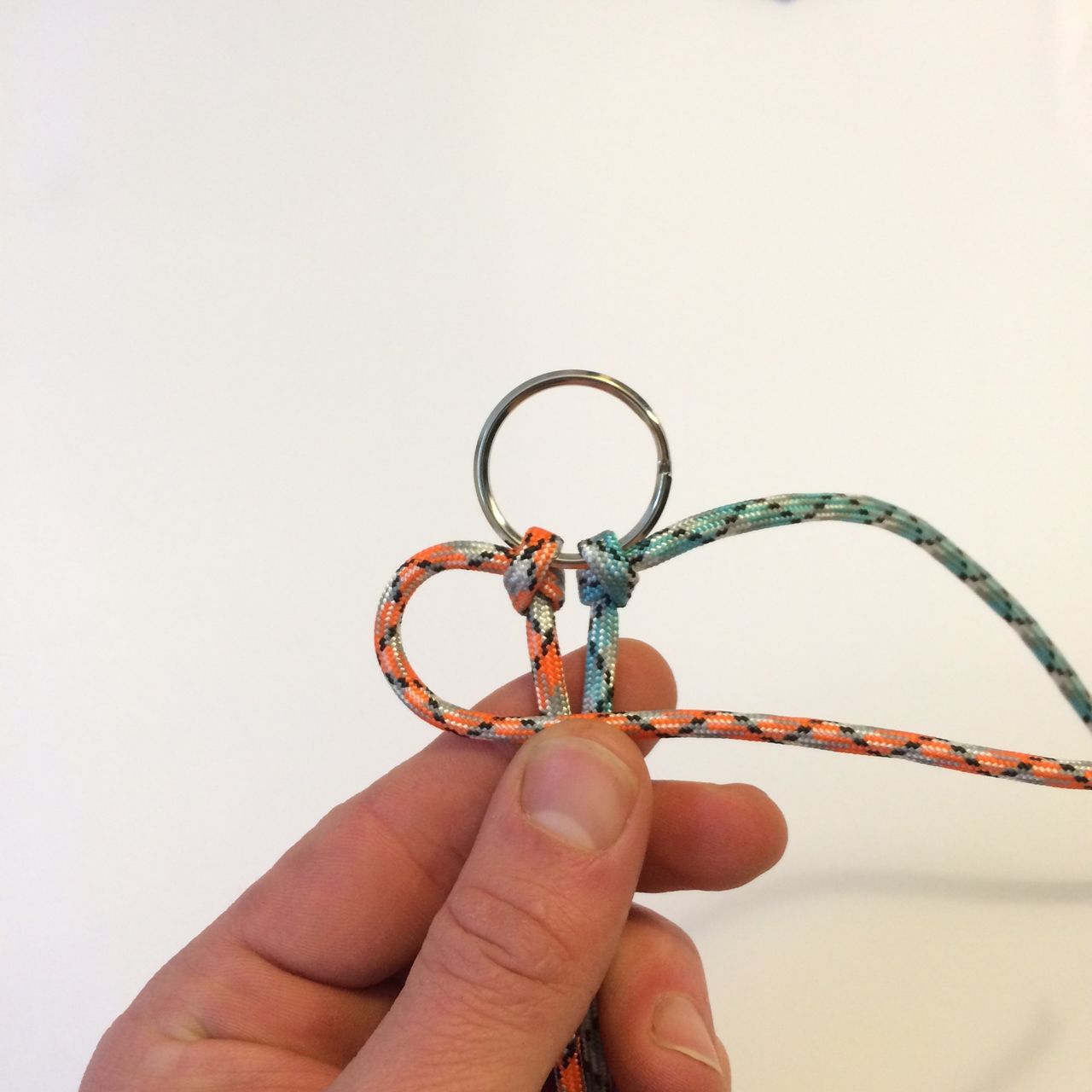 Paracord Lanyard 4 Steps (with Pictures) Instructables