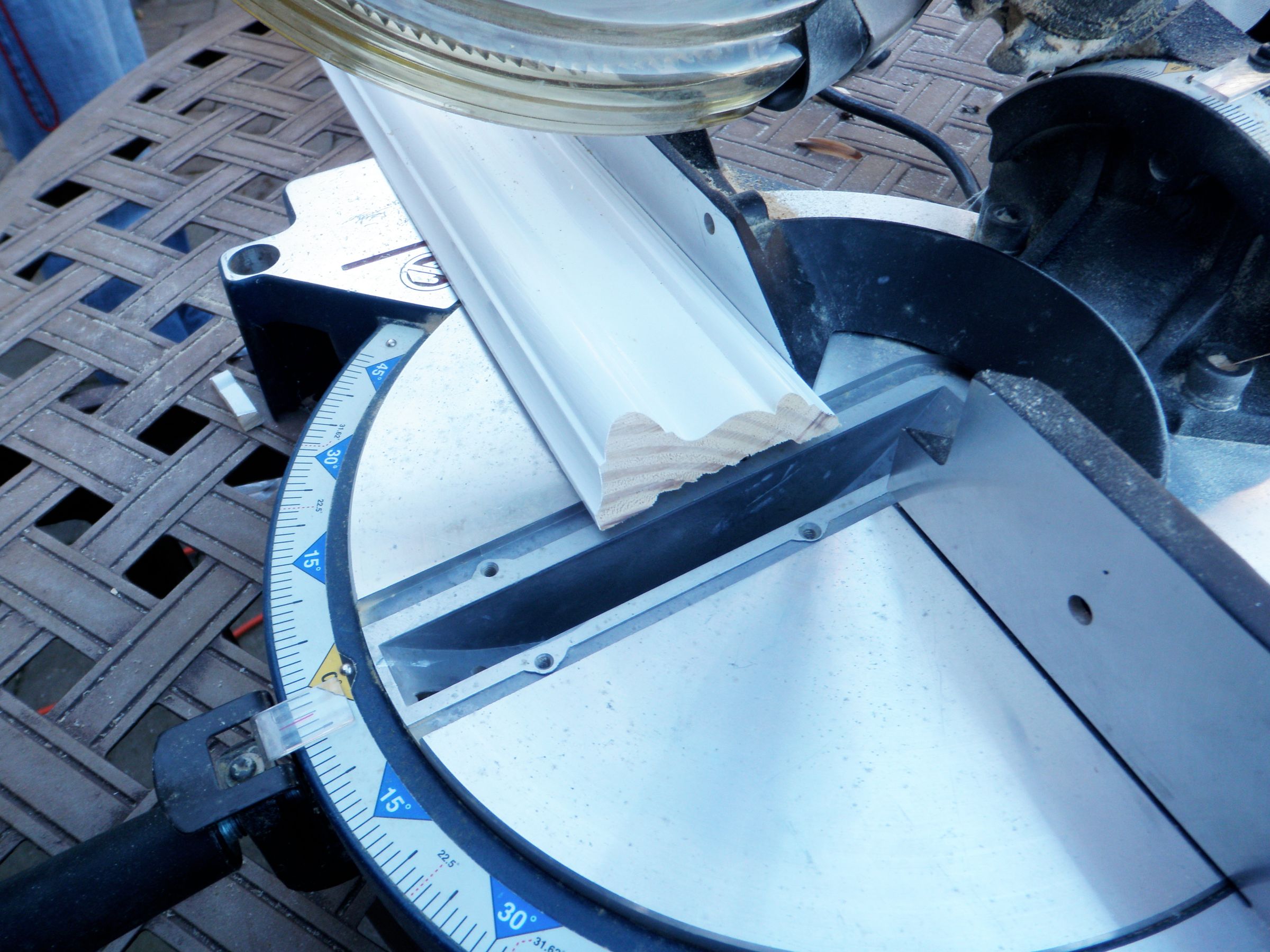 Installing Chair Rail 9 Steps (with Pictures) Instructables