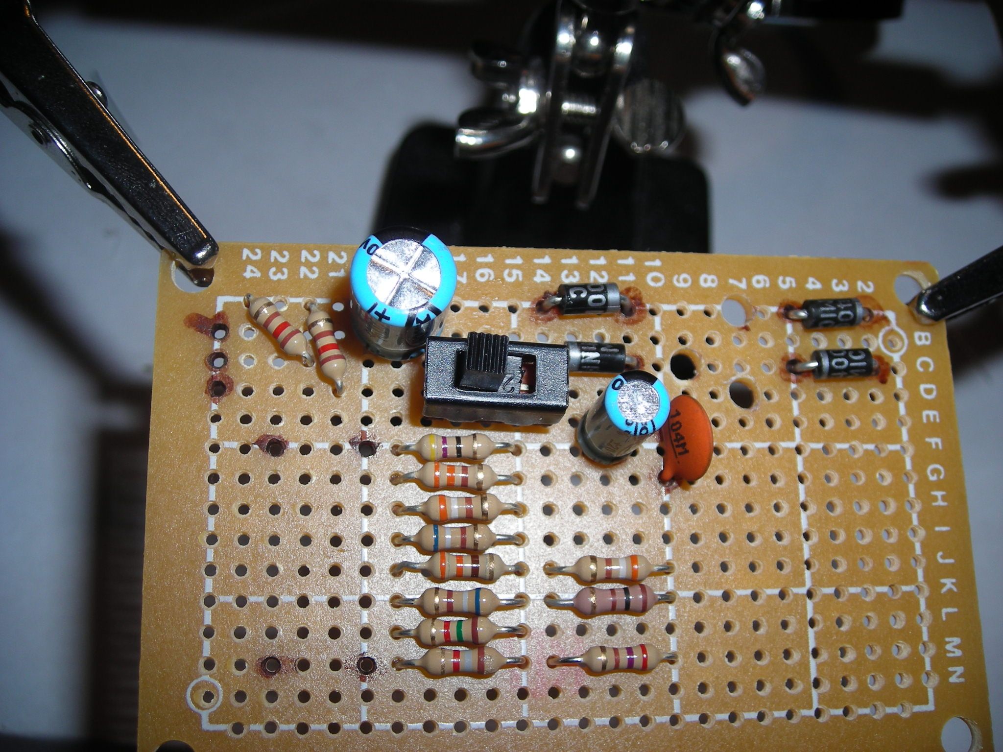 The Radioshack, Adjustable, Breadboard Power Supply. 21 Steps (with