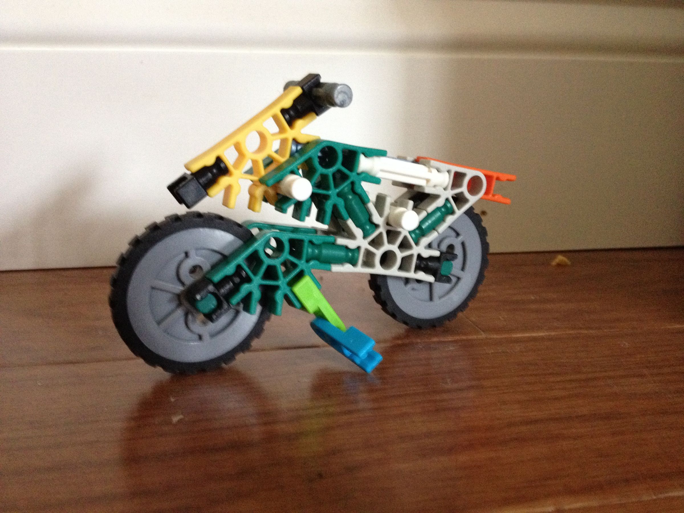 Custom Knex Motorcycle/Dirt Bike 4 Steps Instructables