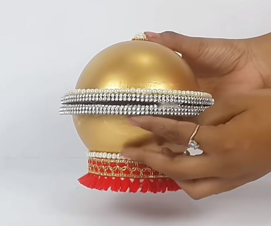 ball with plastic ring around it