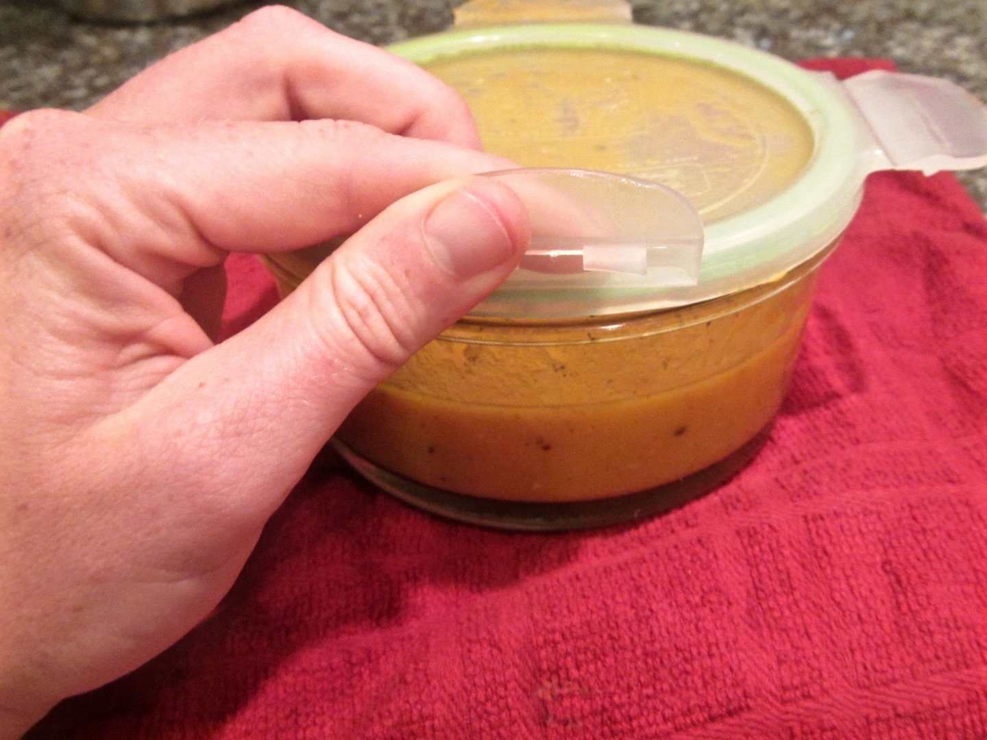 Open a Vacuum Sealed Container 4 Steps (with Pictures) Instructables