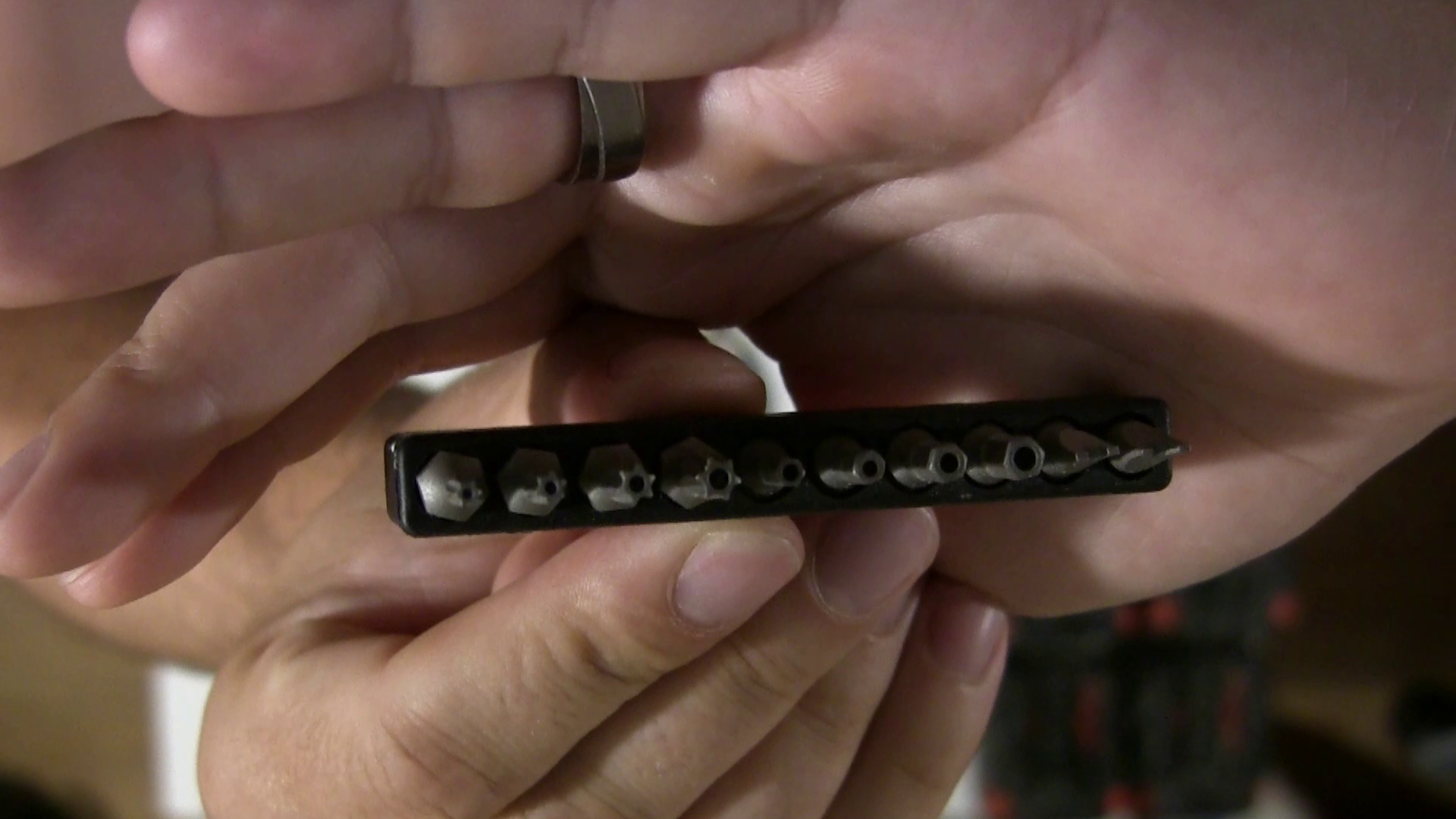 Make Lithium Battery Pack From Salvage 10 Steps (with Pictures