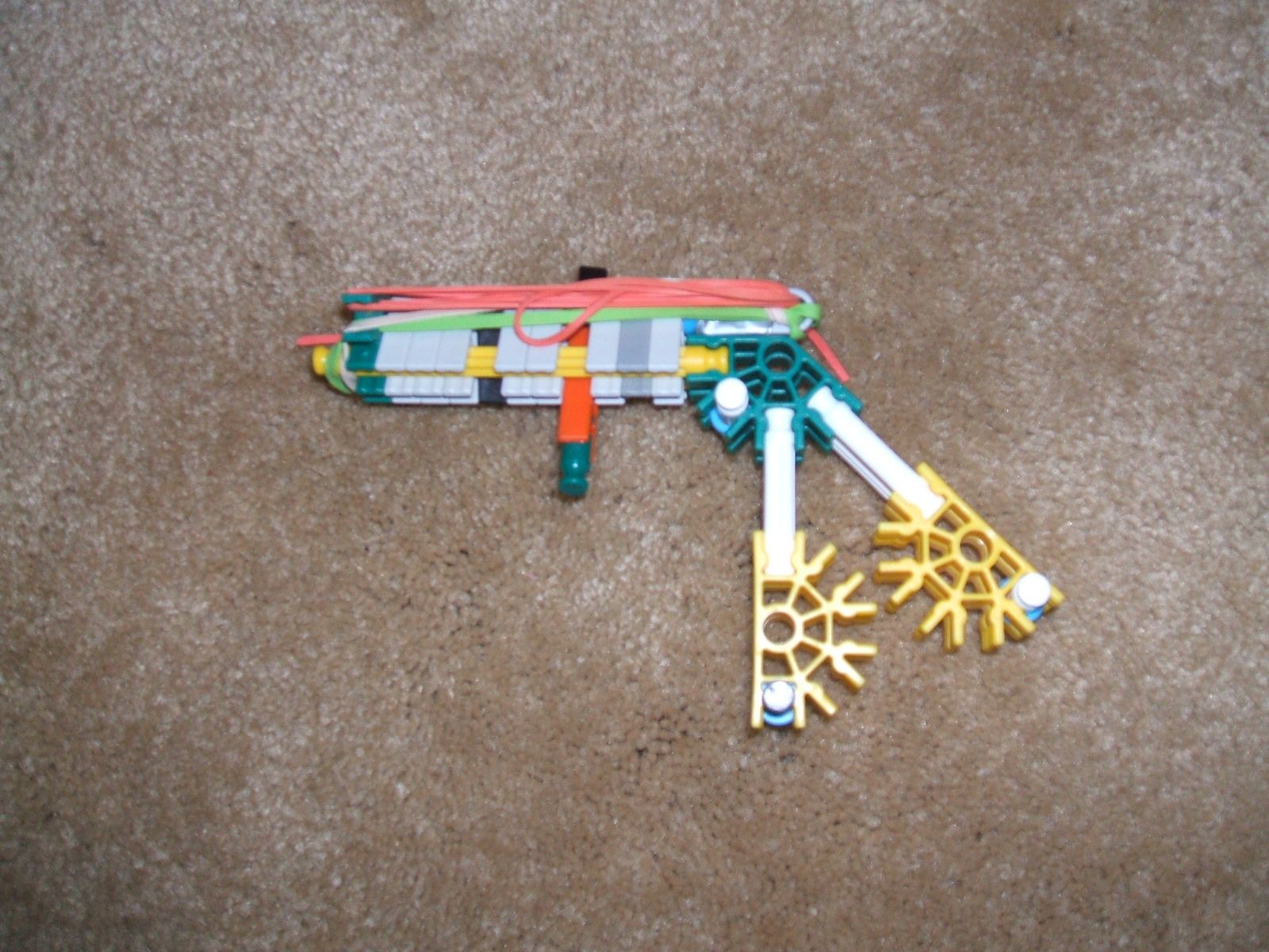 very powerful knex hand gun. DIY Project DIY Project Image
