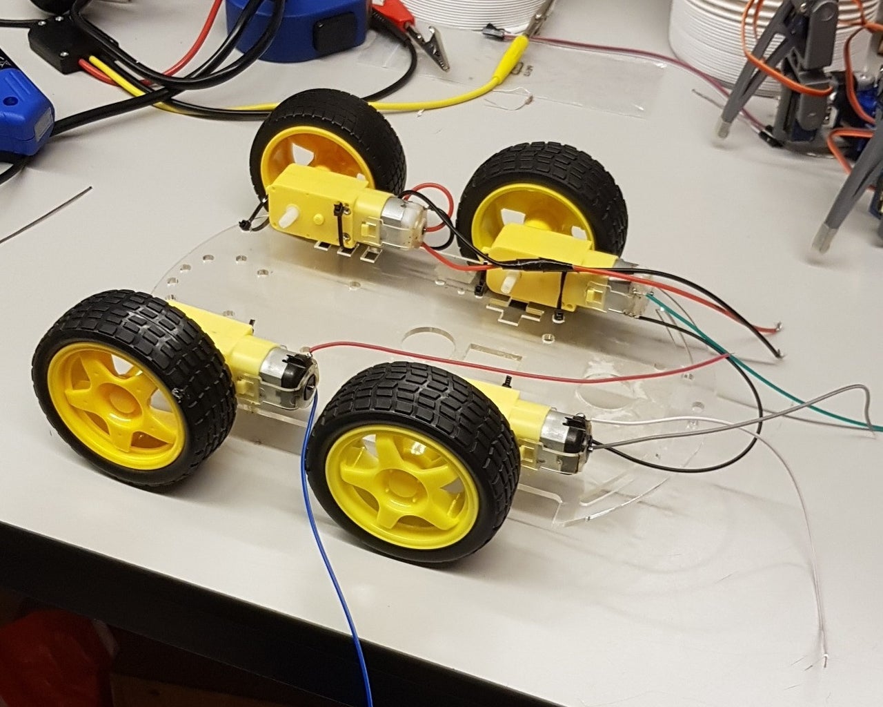 Arduino 4WD Robot (Now in English!) : 6 Steps - Instructables
