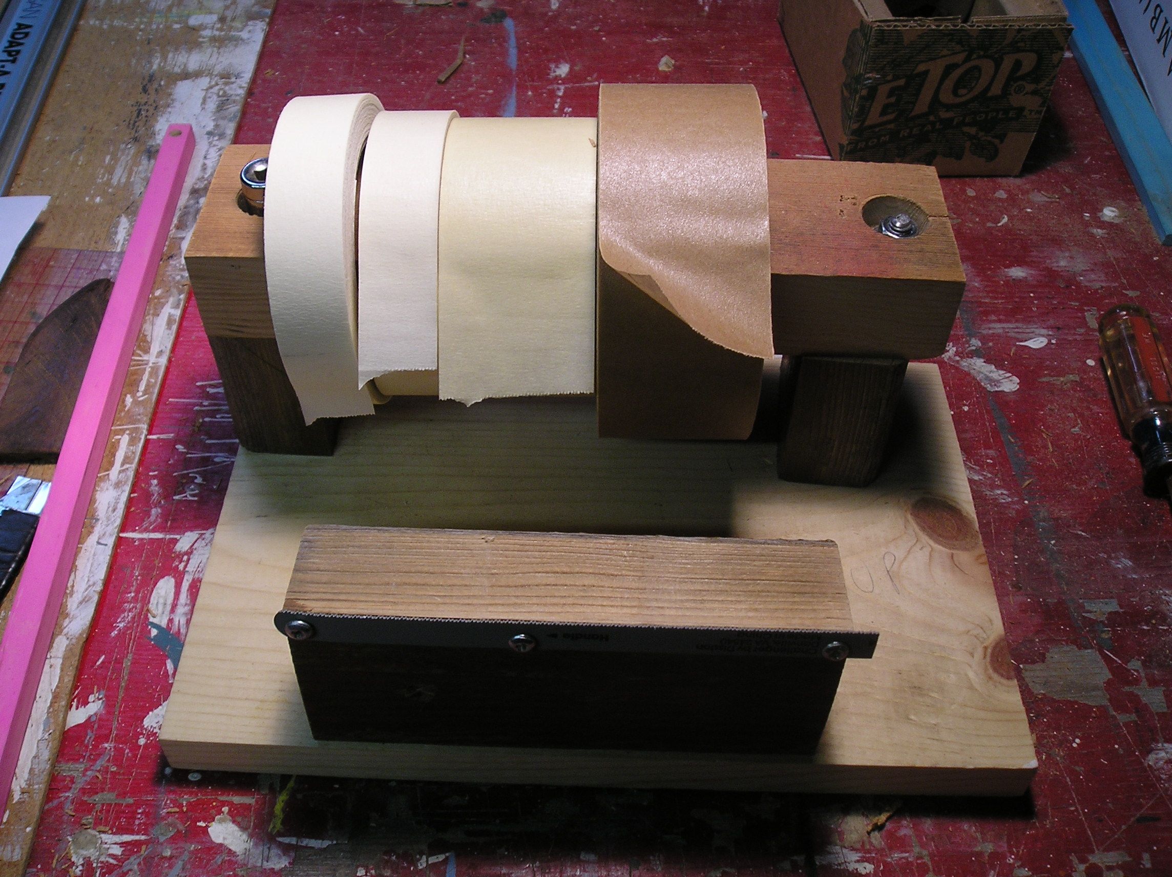 How to Make an Easy to Use Tape Dispenser 6 Steps (with Pictures