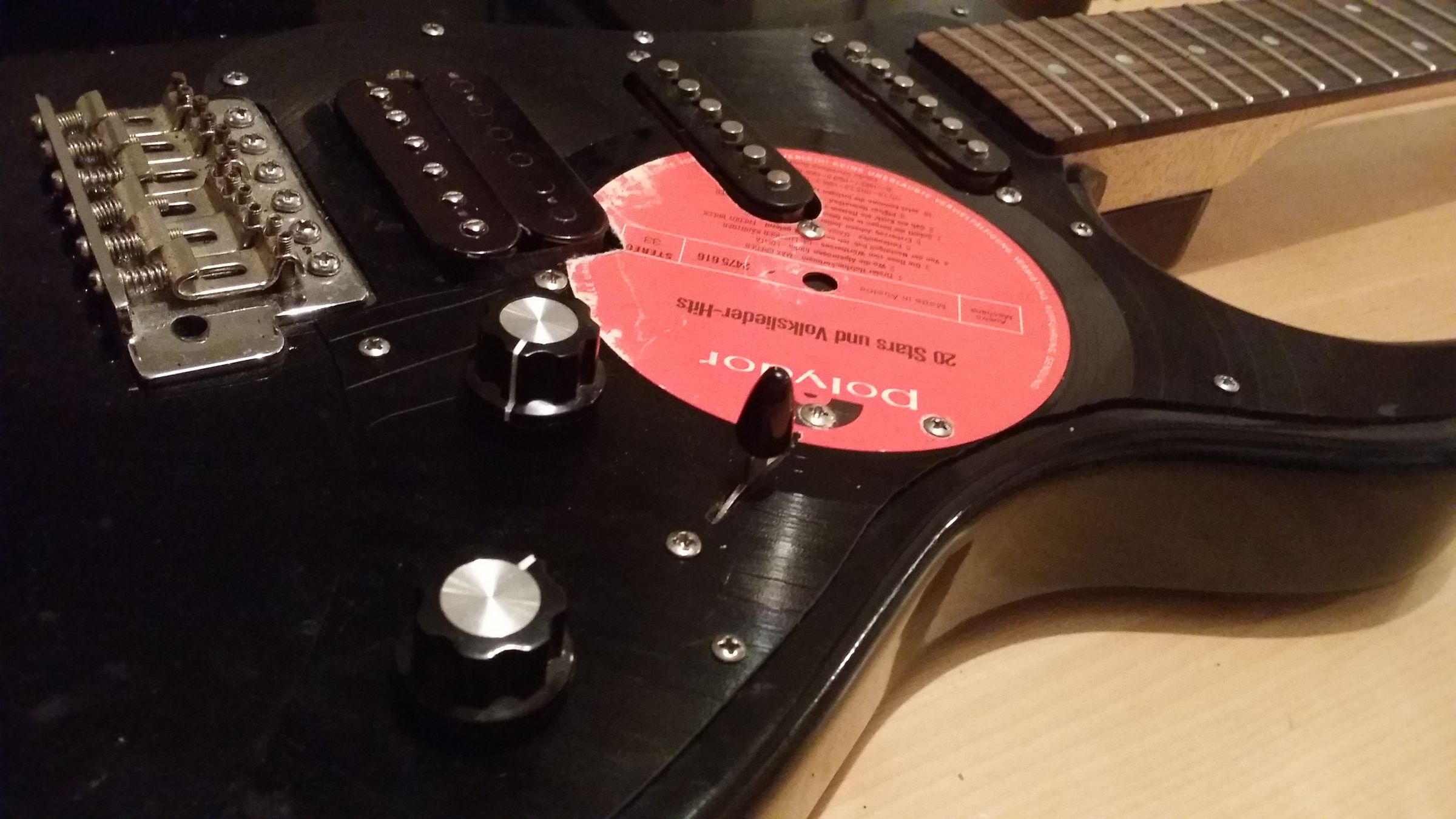 Vinyl Record Pickguard for Guitar 7 Steps (with Pictures) Instructables