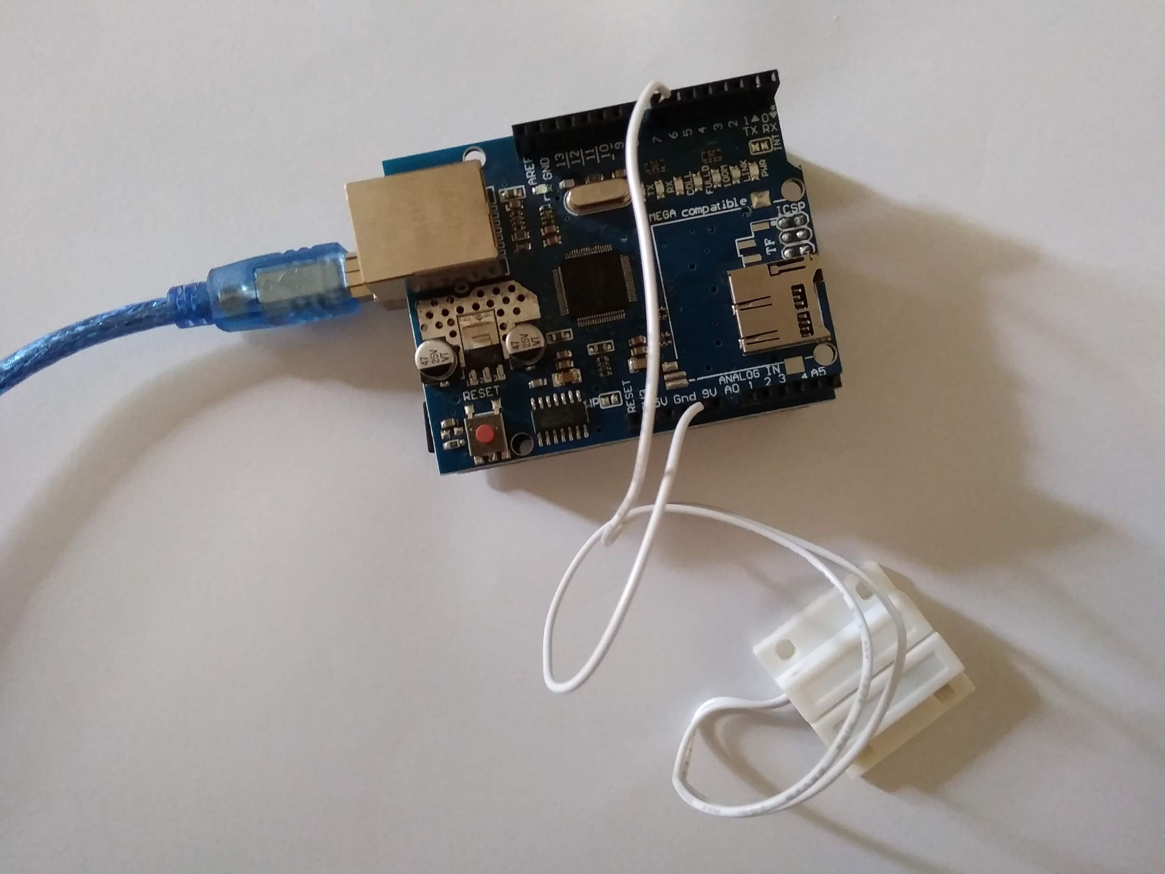 Controlling Light Bulb in Your Room Using MC-38 Wired Magnetic Door Sensor