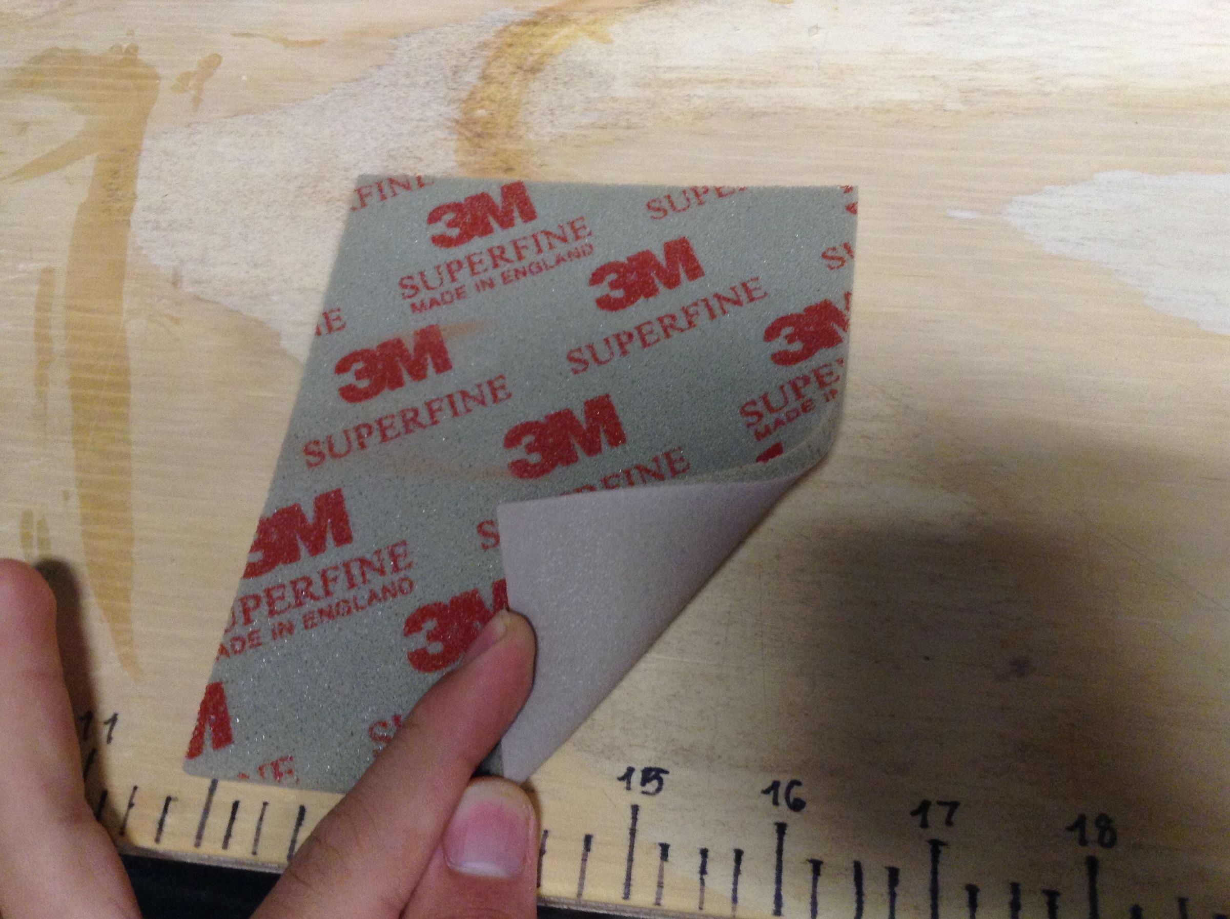 How to Remove Different Glues and Paint From Skin in Under 5 Minutes