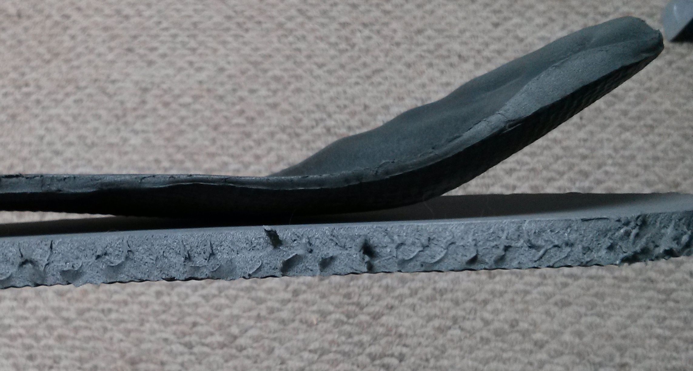 DIY Custom Sized Insoles (poor Man's Dr Scholls) 4 Steps Instructables