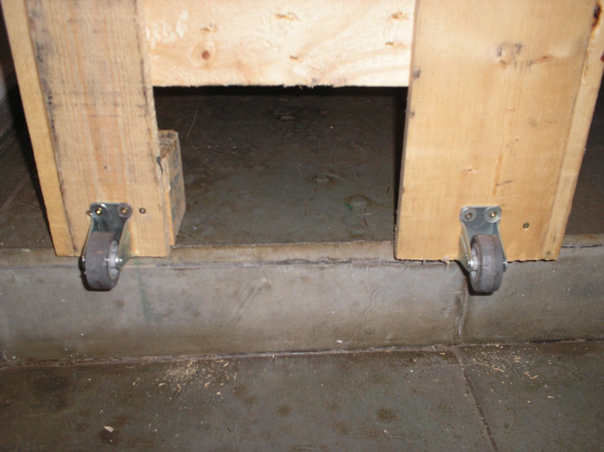 Pallet Workbench 4 Steps Instructables