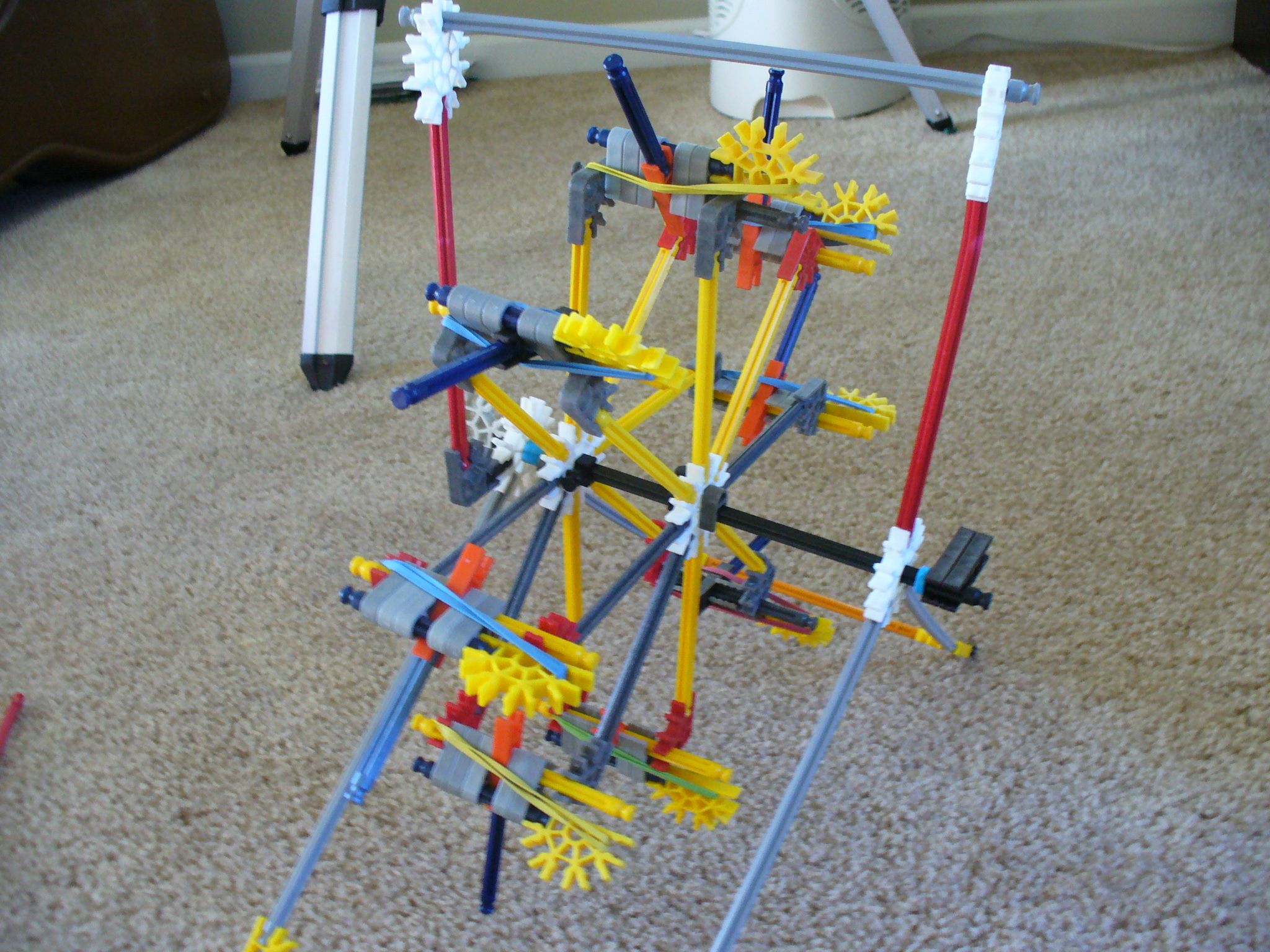 pics of the hand cranked gatling gun DIY Project DIY Project Image