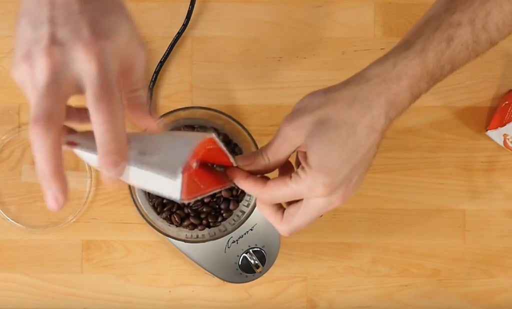 Getting Rid Of Static In Coffee Grinder Coffee Grinder Static Why It