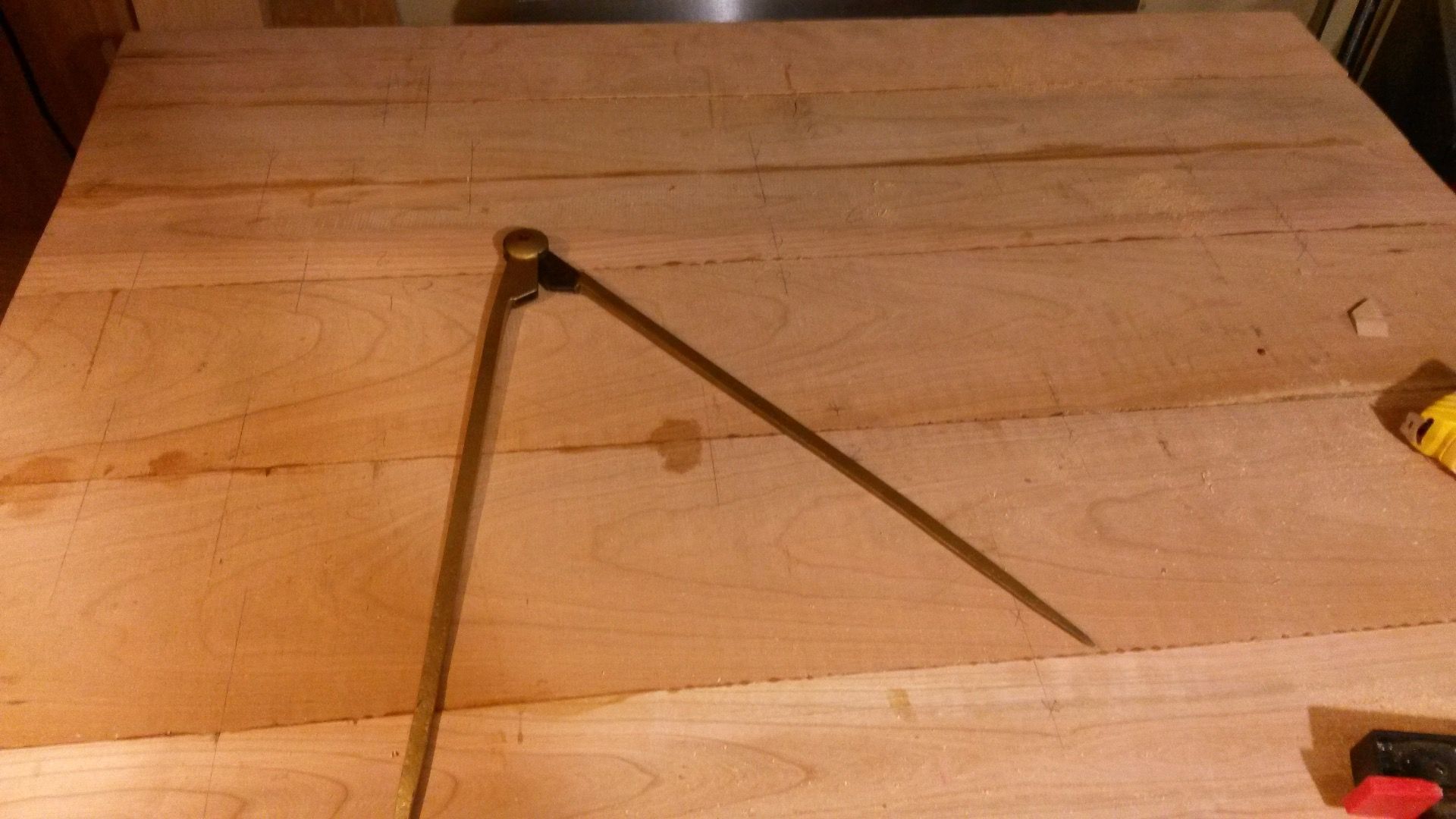 How to Cut a Round Table Top With a Circular Saw Instructables
