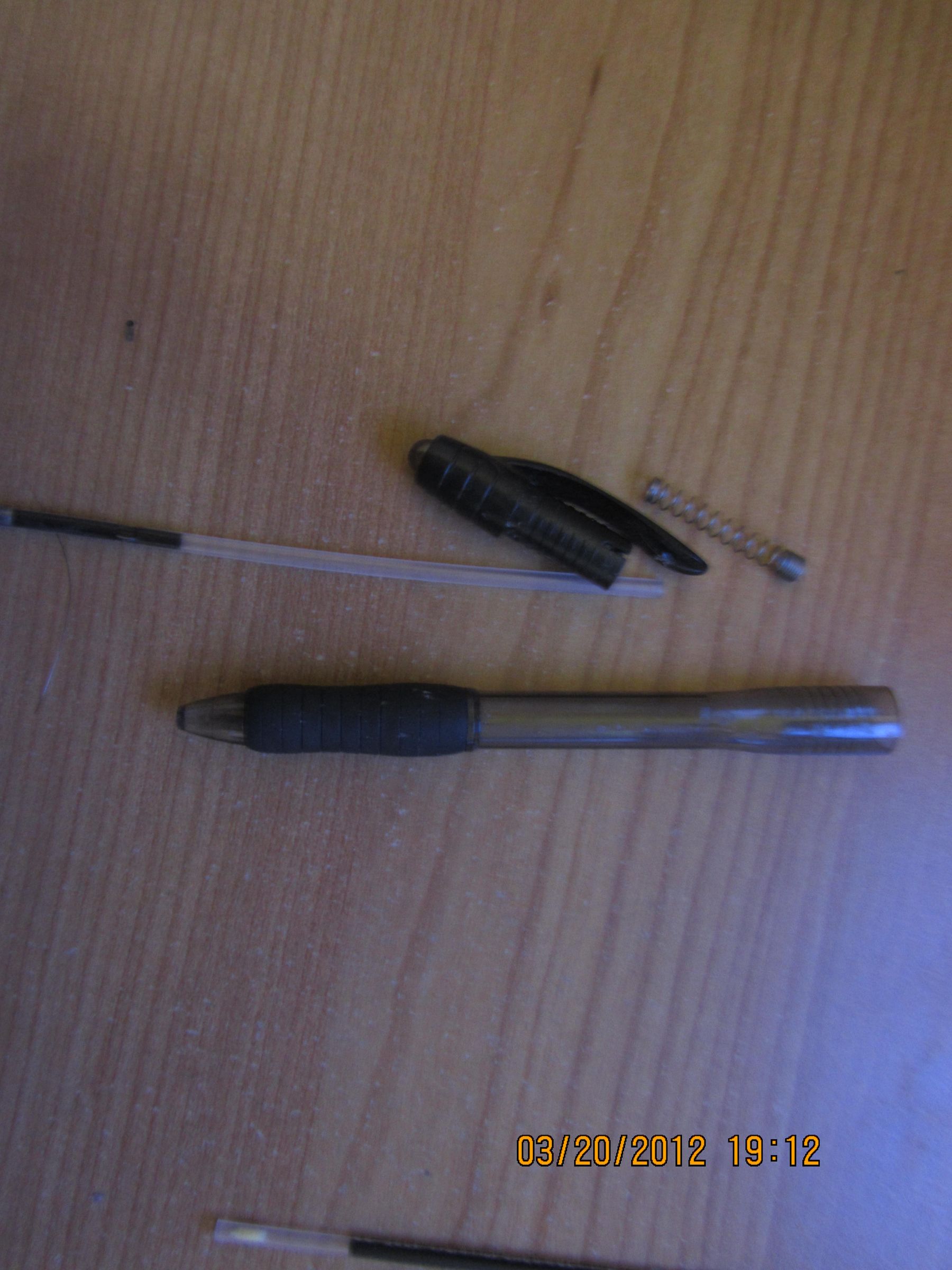 Exploding Pen ! 5 Steps Instructables