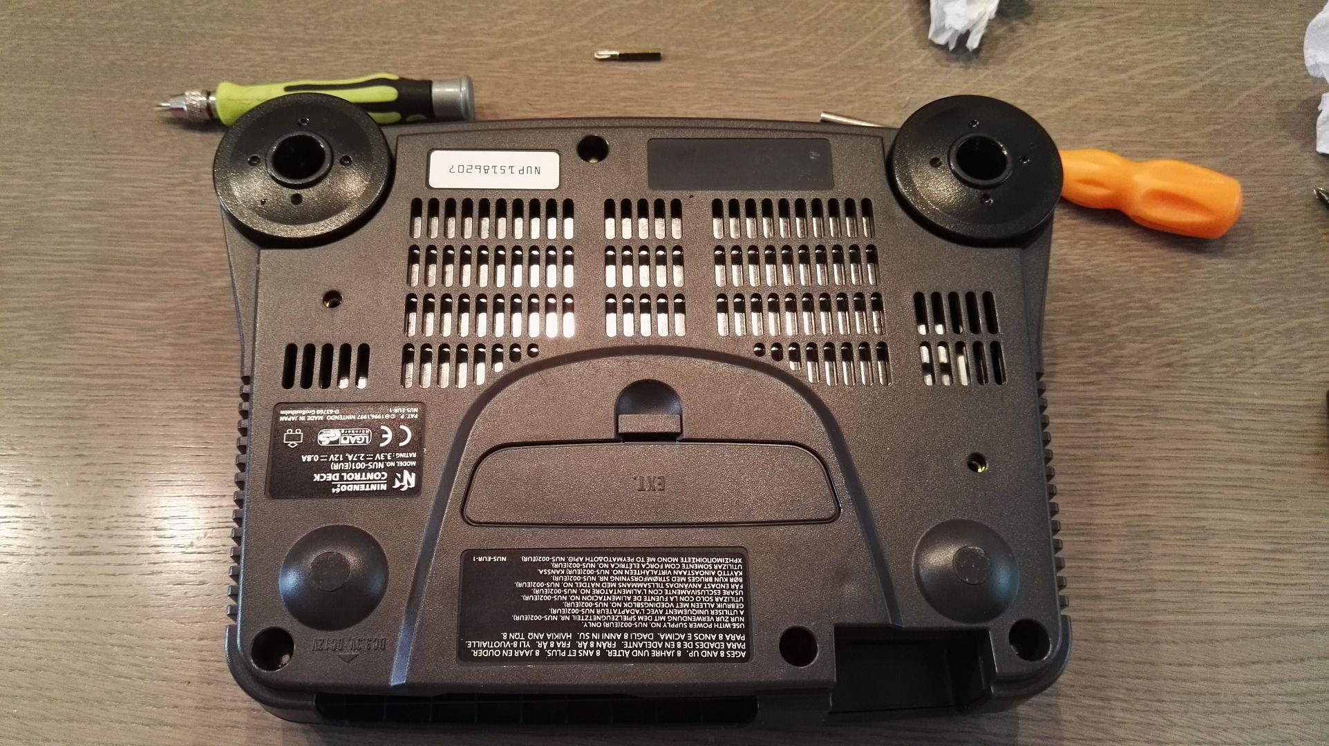 Cleaning and Restoring Your N64 15 Steps (with Pictures) Instructables