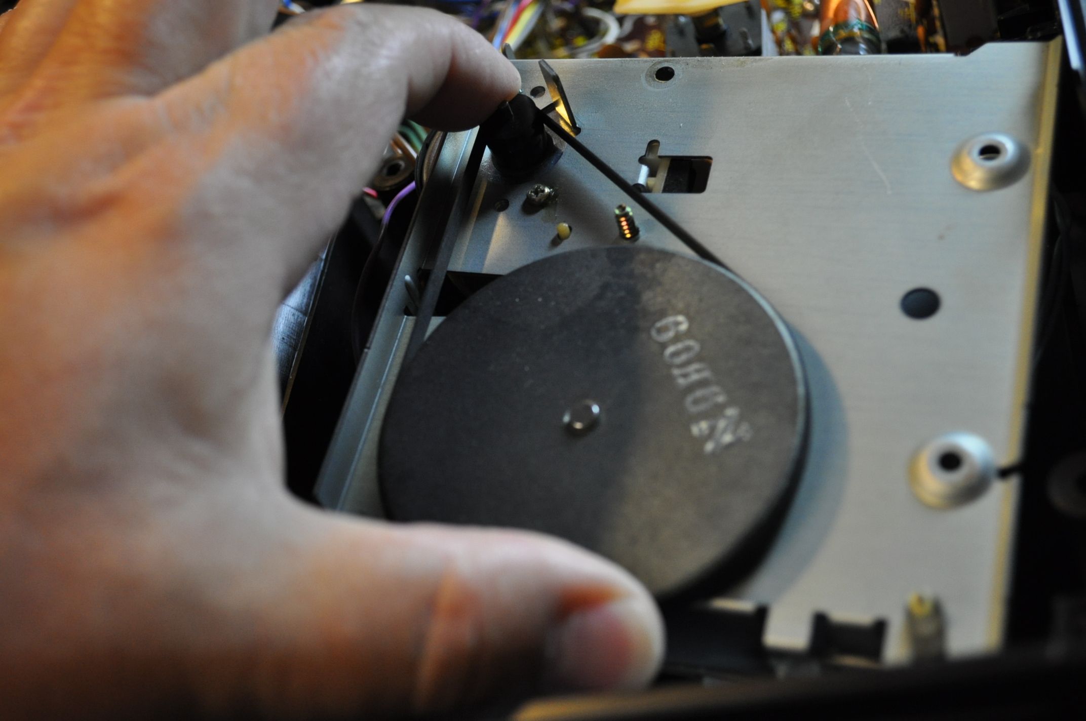 How to Revive a Portable 8Track Tape Player 8 Steps (with Pictures