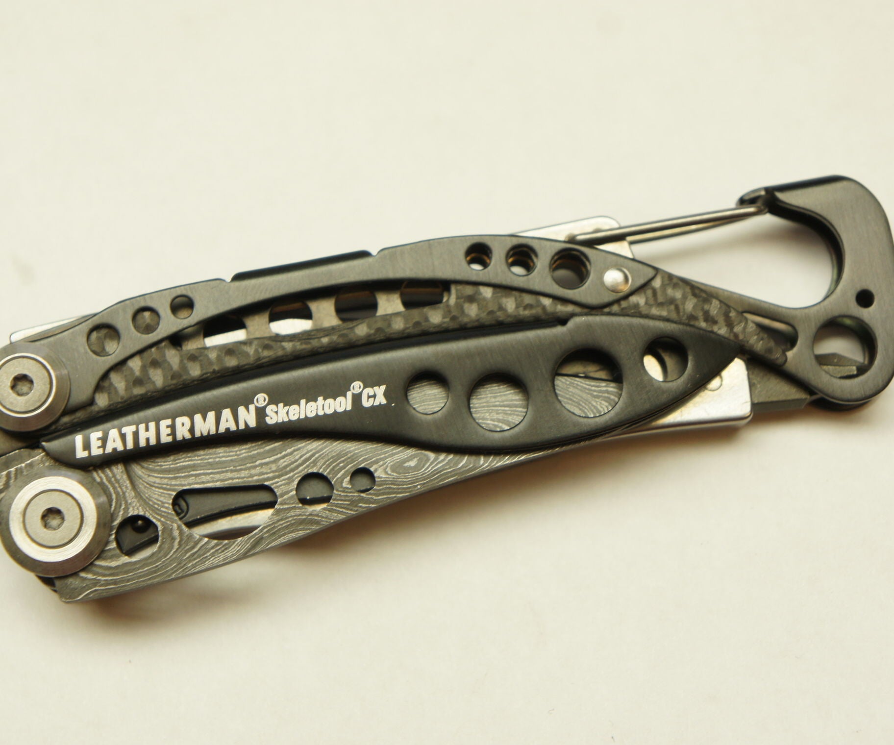 How to Swap the Blade on Your Leatherman Skeletool, Skeletool CX, or