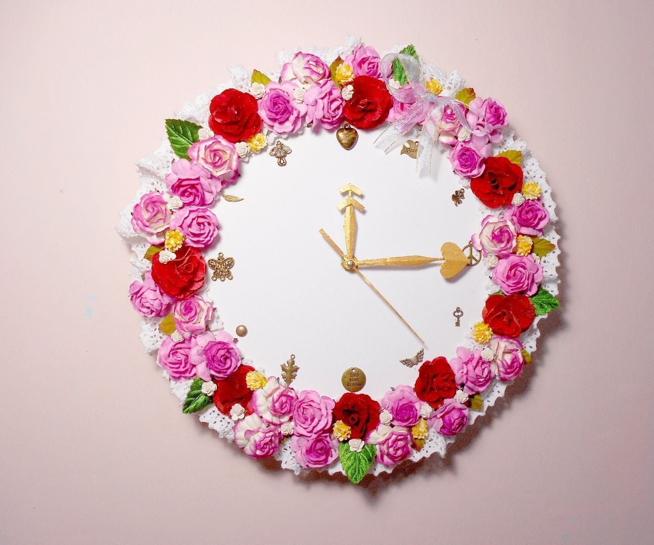 How to make a sweet floral wall clock for your room decoration  8