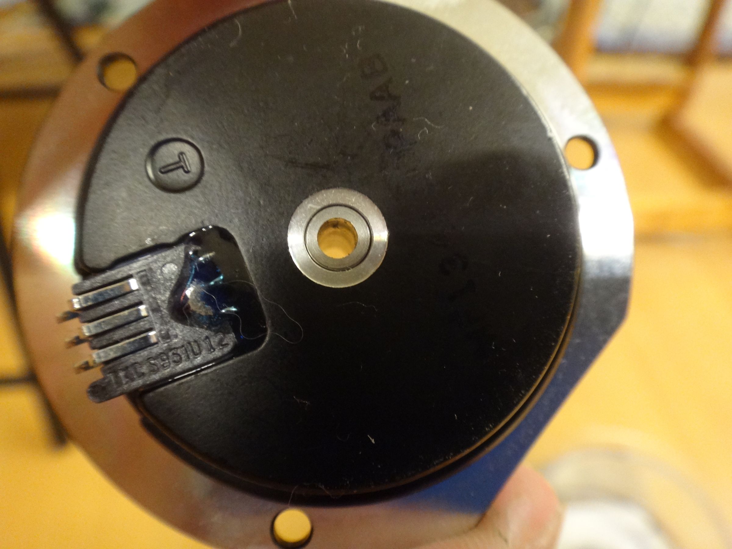 Hard Drive Spin Coater : 3 Steps - Instructables
