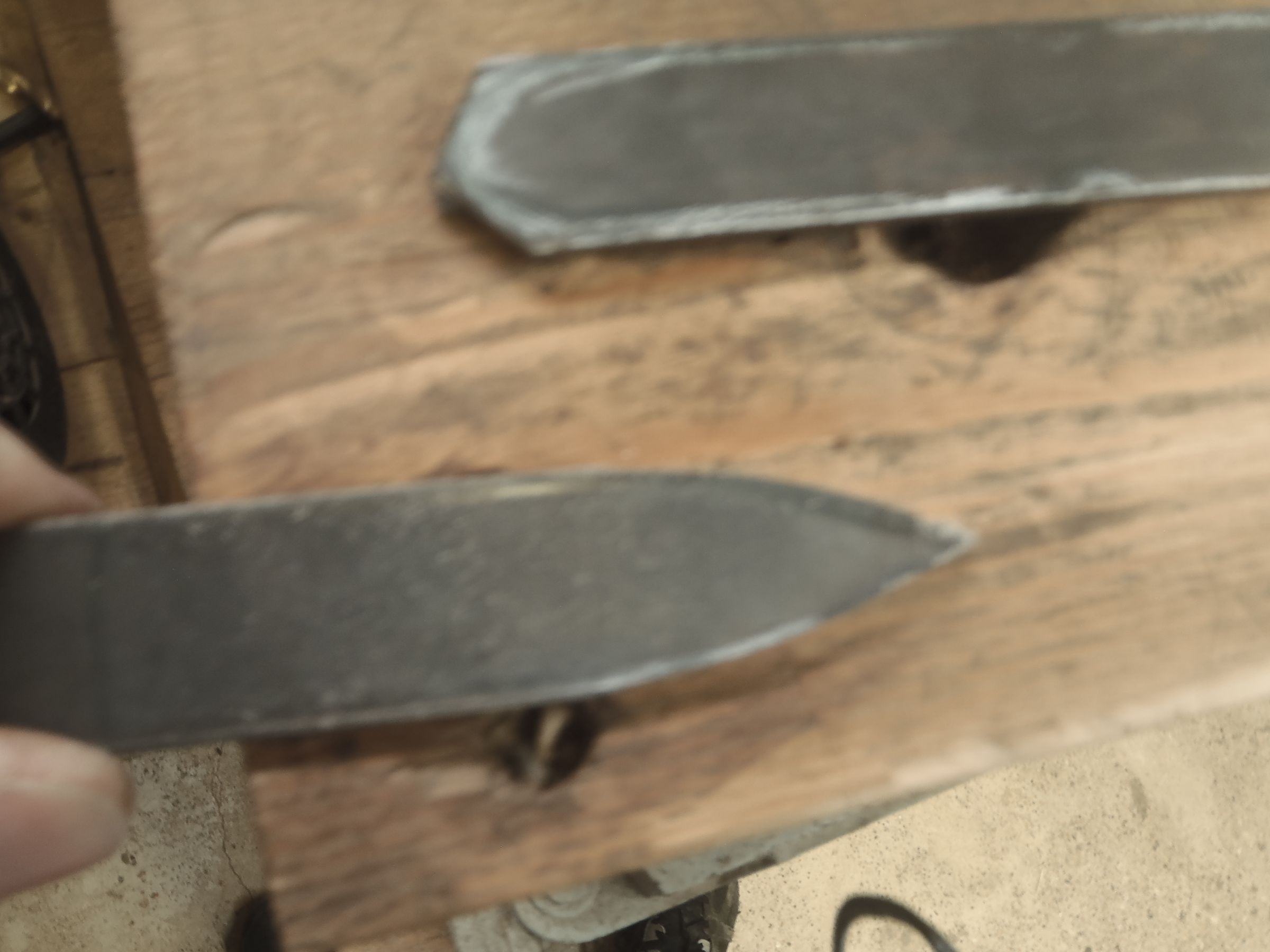 How to Make a Throwing Knife!! 5 Steps (with Pictures) Instructables