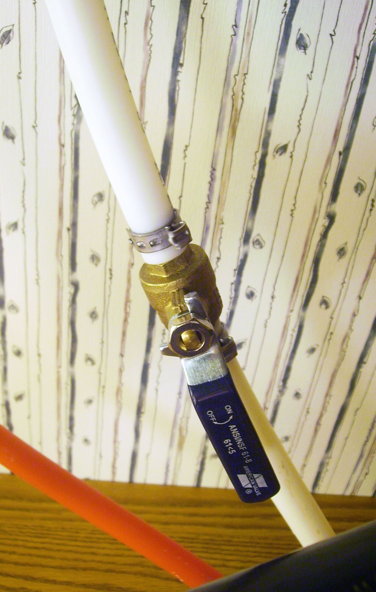 Water Line Leaks? Fix It Yourself! Here's How... 10 Steps Instructables