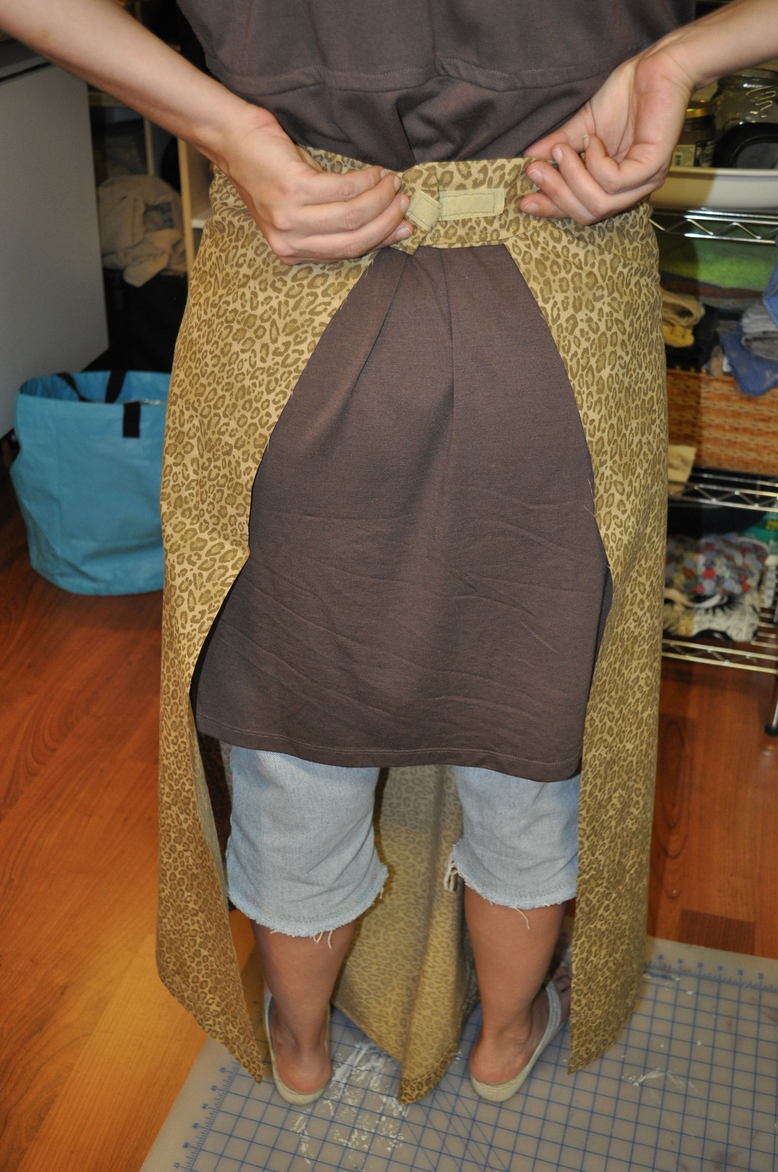 How to Make Wrap Pants : 26 Steps (with 