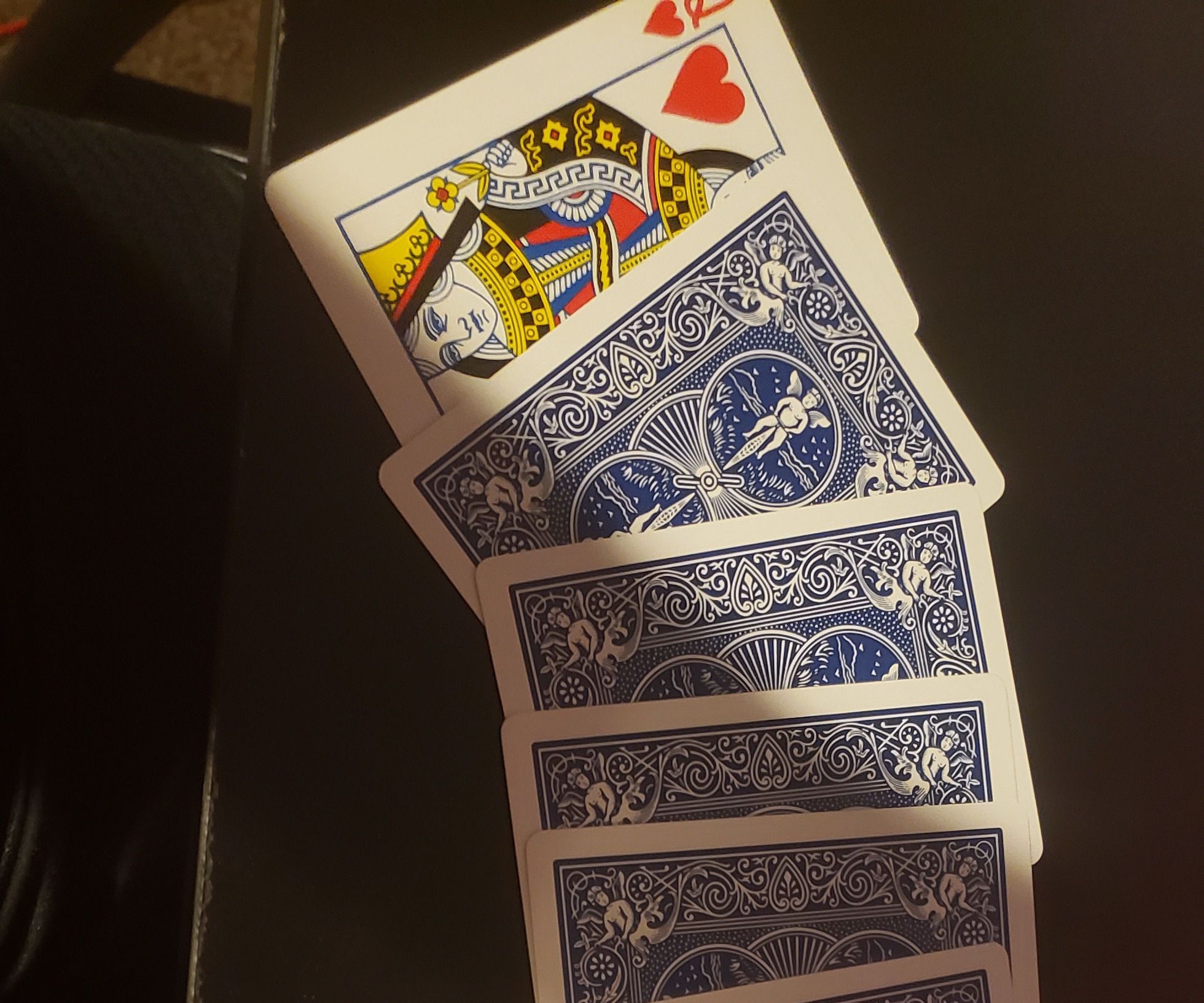 3 card tricks for beginners DIY Project DIY Project Image