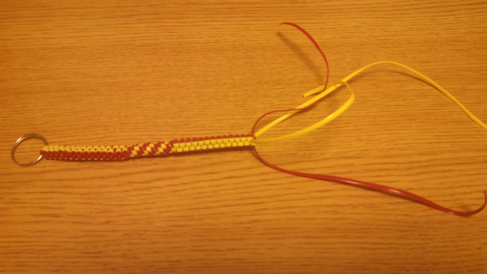 How to Weave Plastic Lacing Crafts 9 Steps Instructables