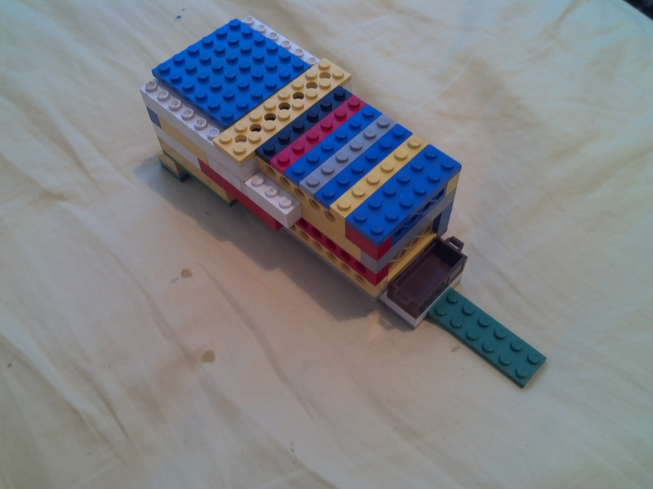 Lego Bird Feeder 15 Steps Instructables