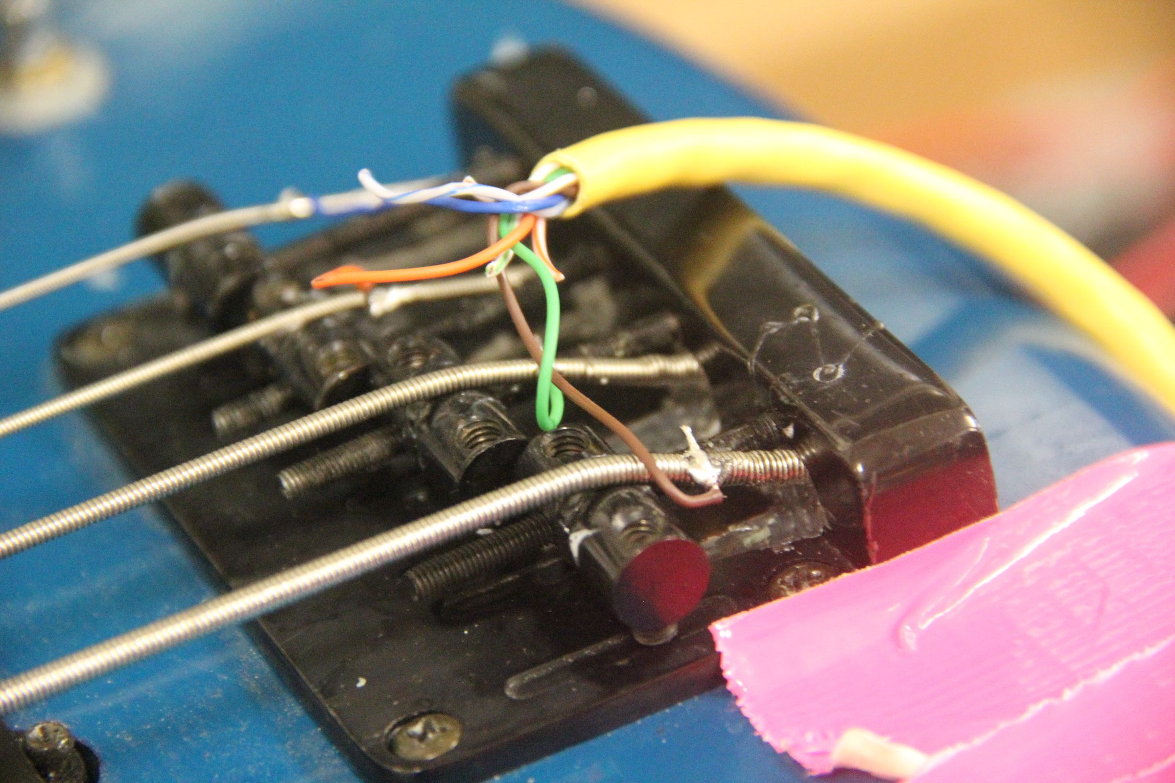 DIY Guitar Midi Controller (a.k.a. 7 Steps (with