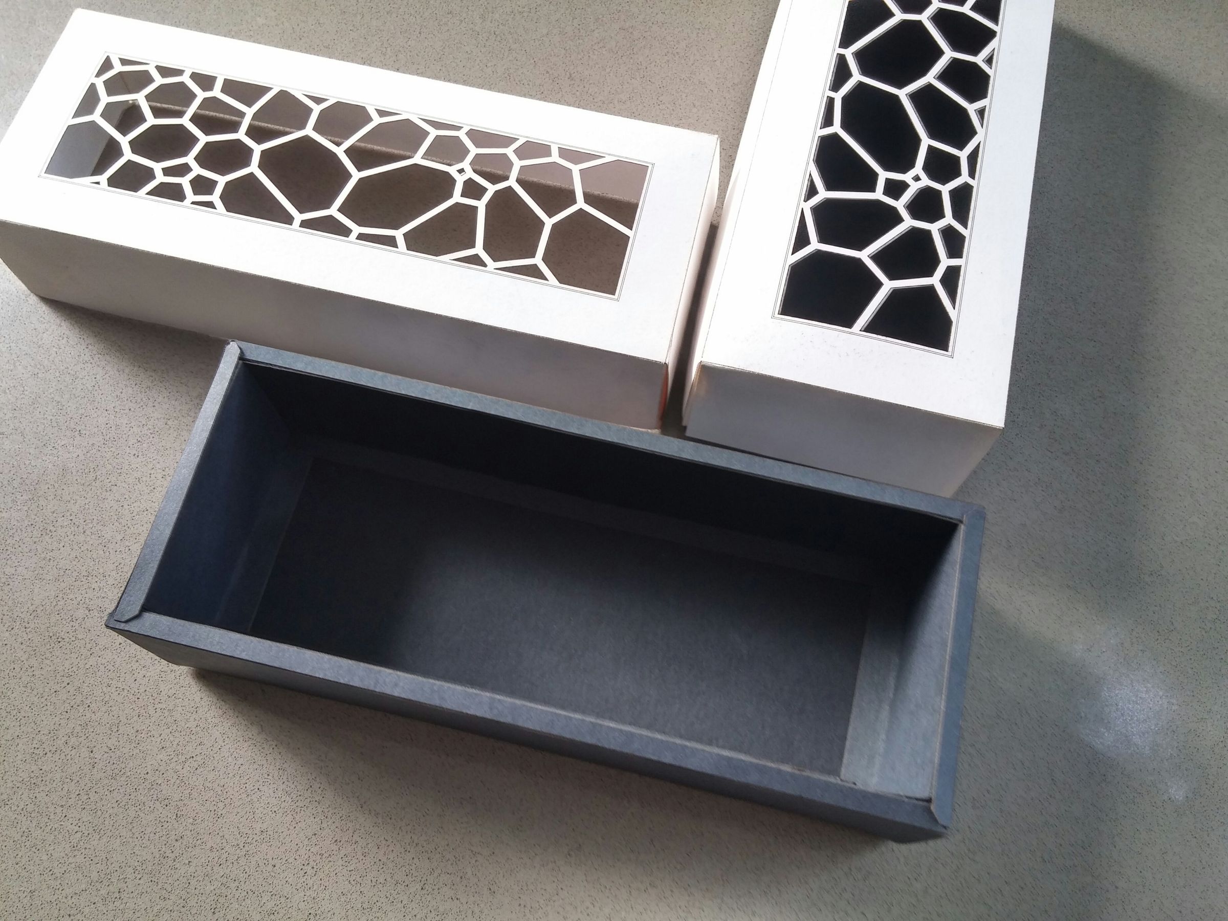Lasercut Cardboard Gift Box With Template 4 Steps (with Pictures