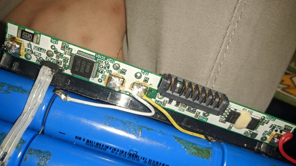 asus laptop battery connector pinout