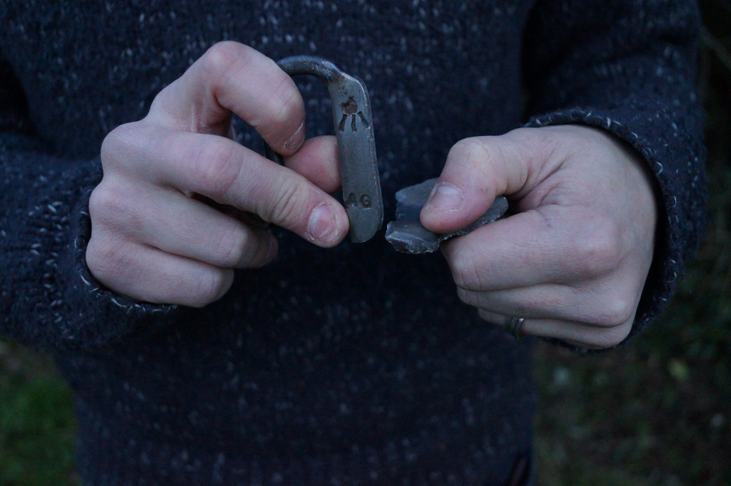 Making a Fire Using the Flint and Steel Method (Hands on Bushcraft) 5
