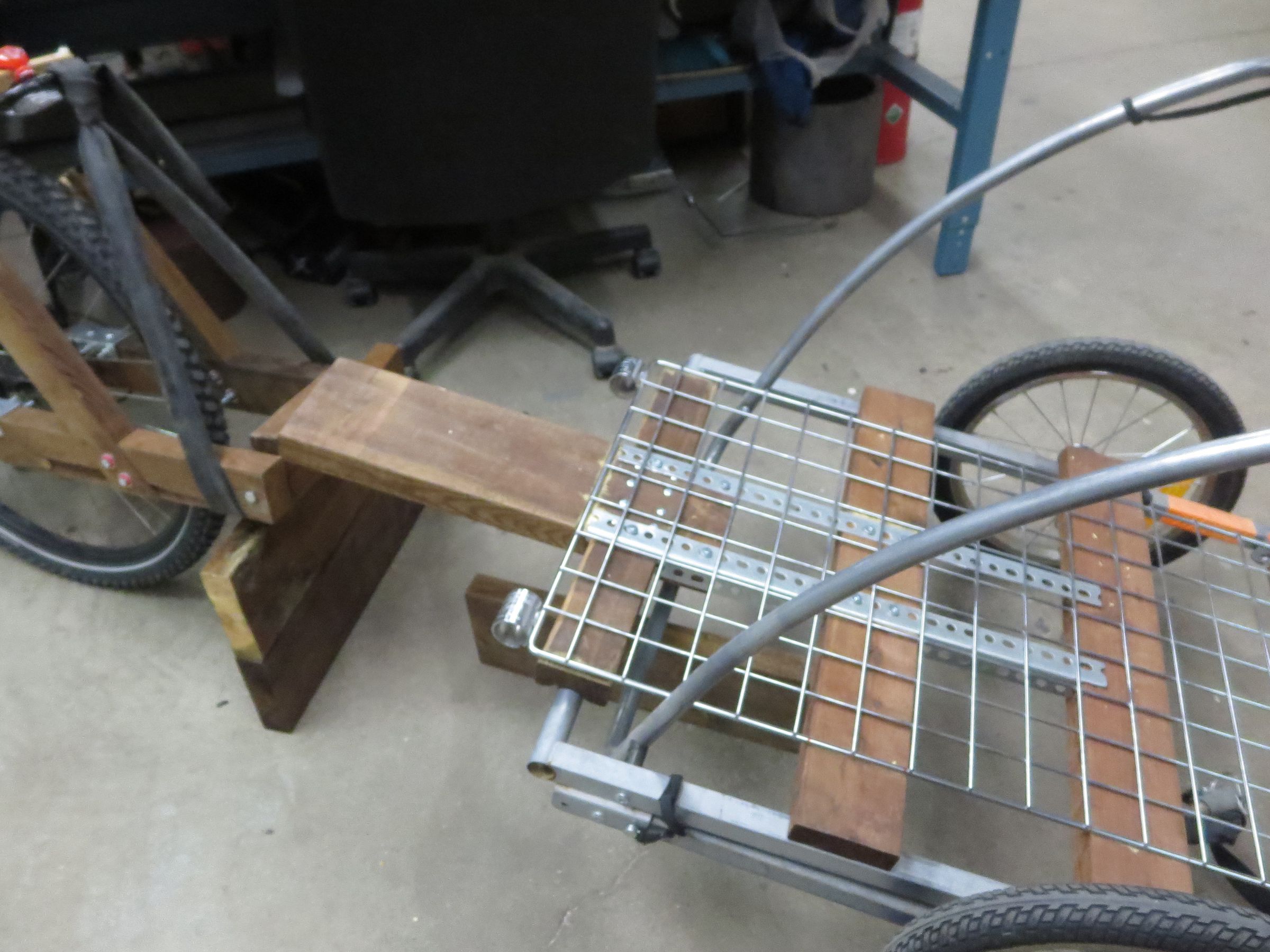 Bike Trailer Conversion Kid to Cargo (with 3Axis Caster Hitch) 20