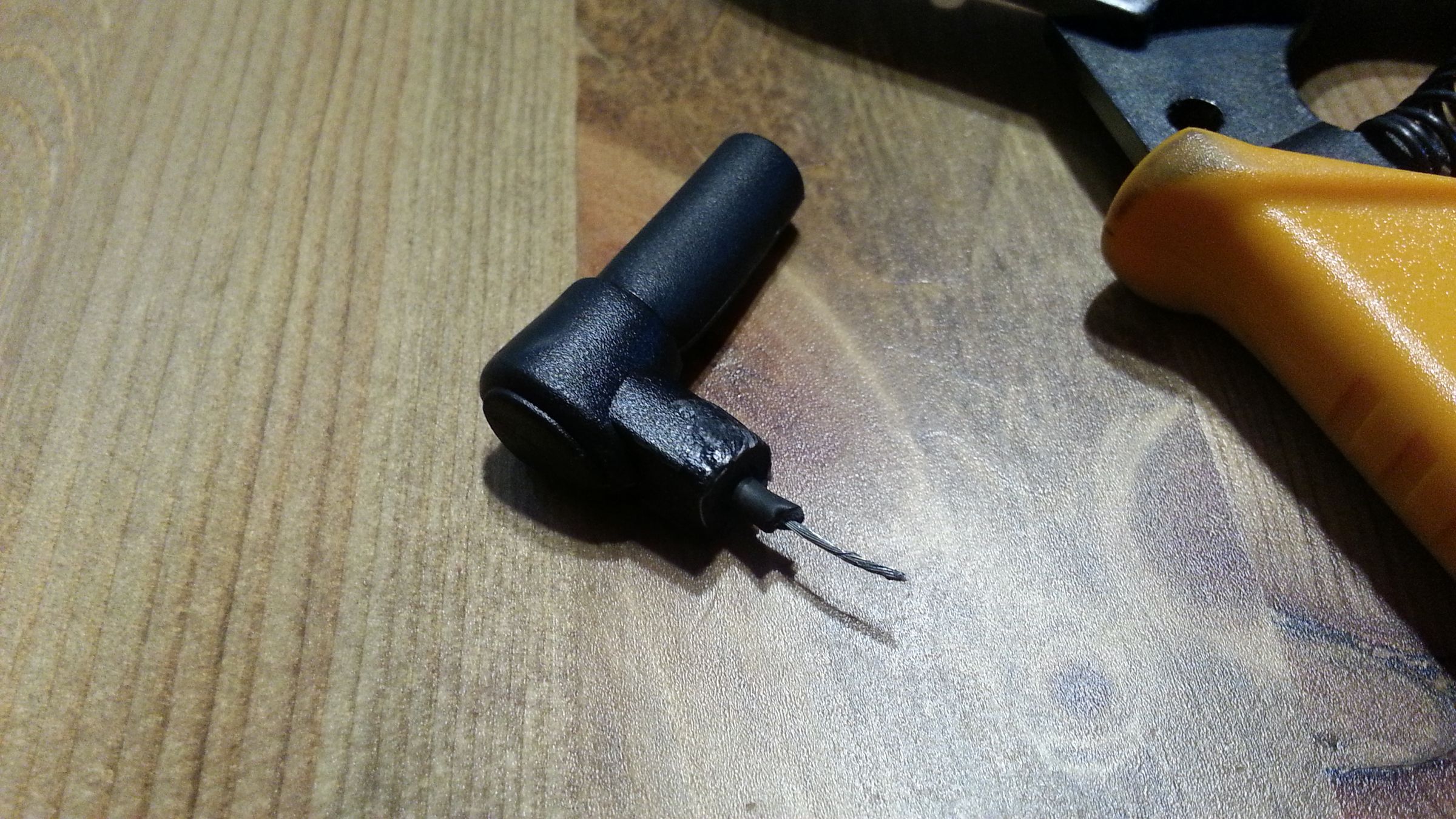 Fix Broken Multimeter Probes With Thermoplastic 3 Steps (with