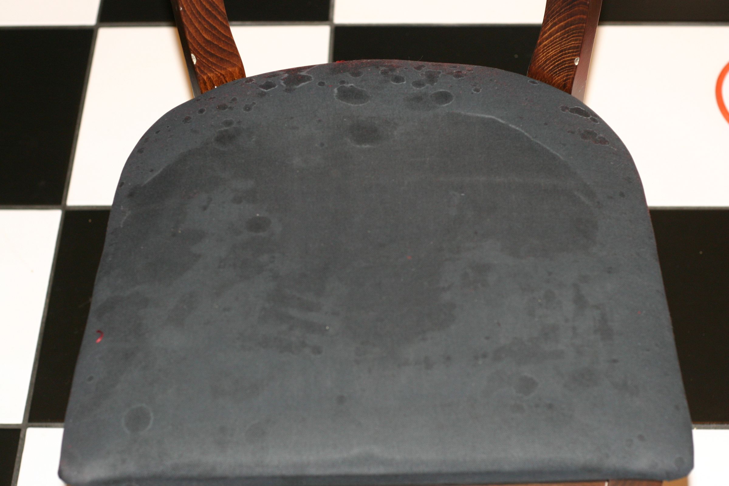 How to ReCover Chairs 5 Steps (with Pictures) Instructables